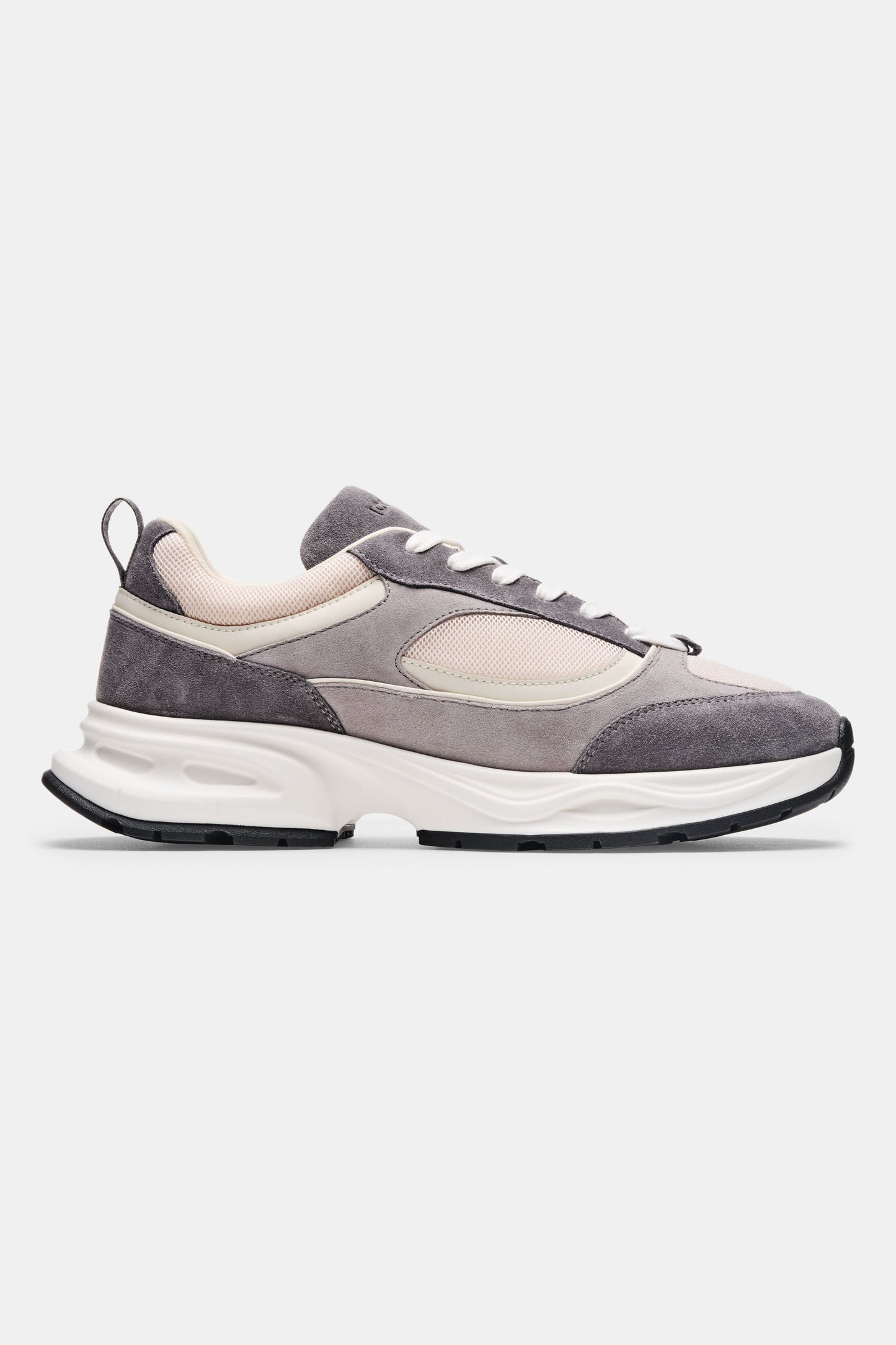 THE RENO RUNNER