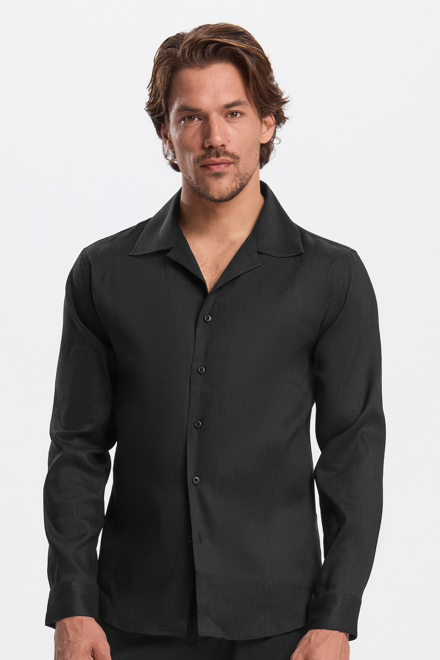 Classic Linen Long Sleeve Shirt