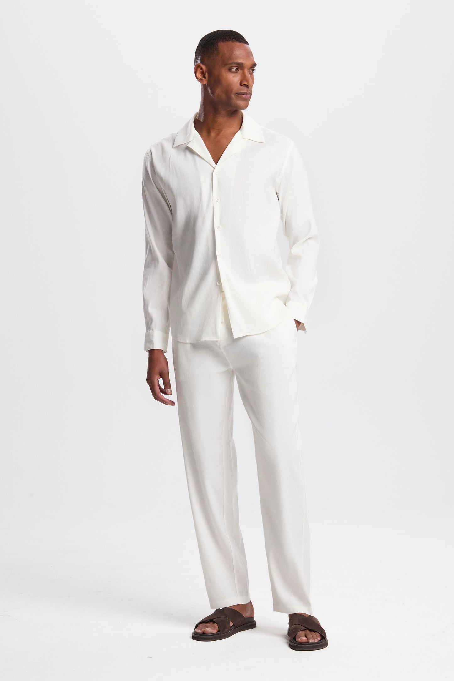 Elegant Linen Trousers