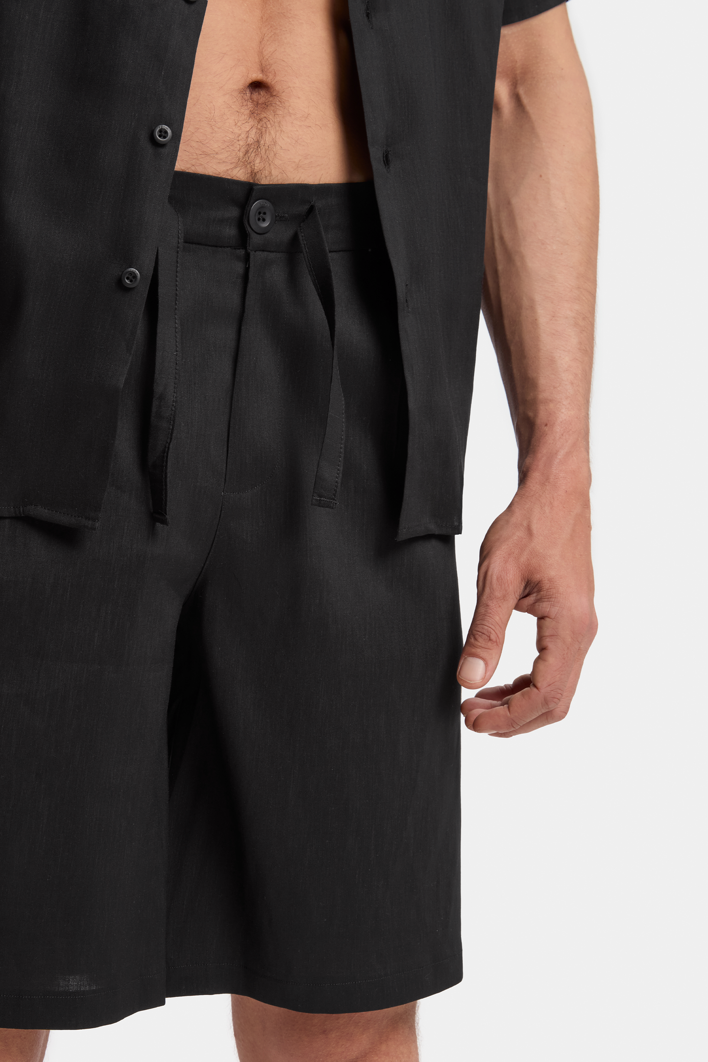 THE LINEN SHORTS