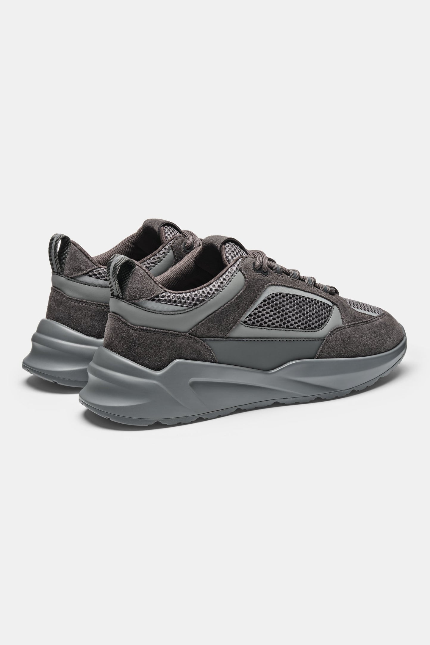 THE AREZZO RUNNER