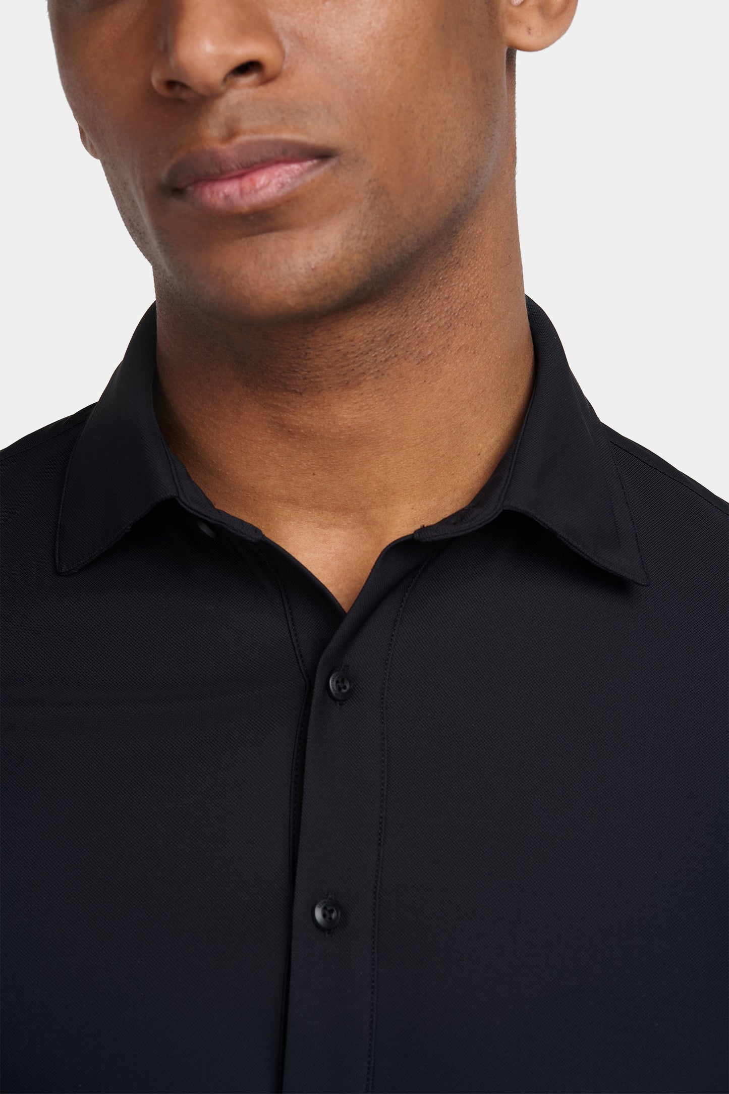 THE ATHLETIC STRETCH SHIRT