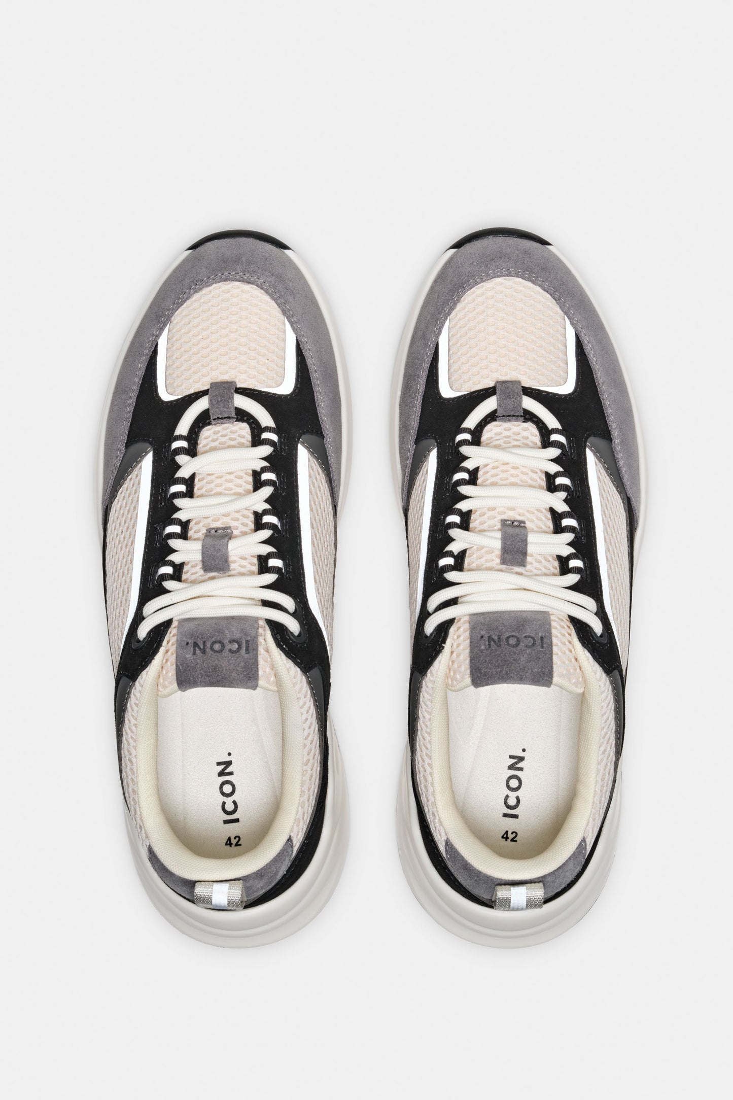 THE AREZZO RUNNER