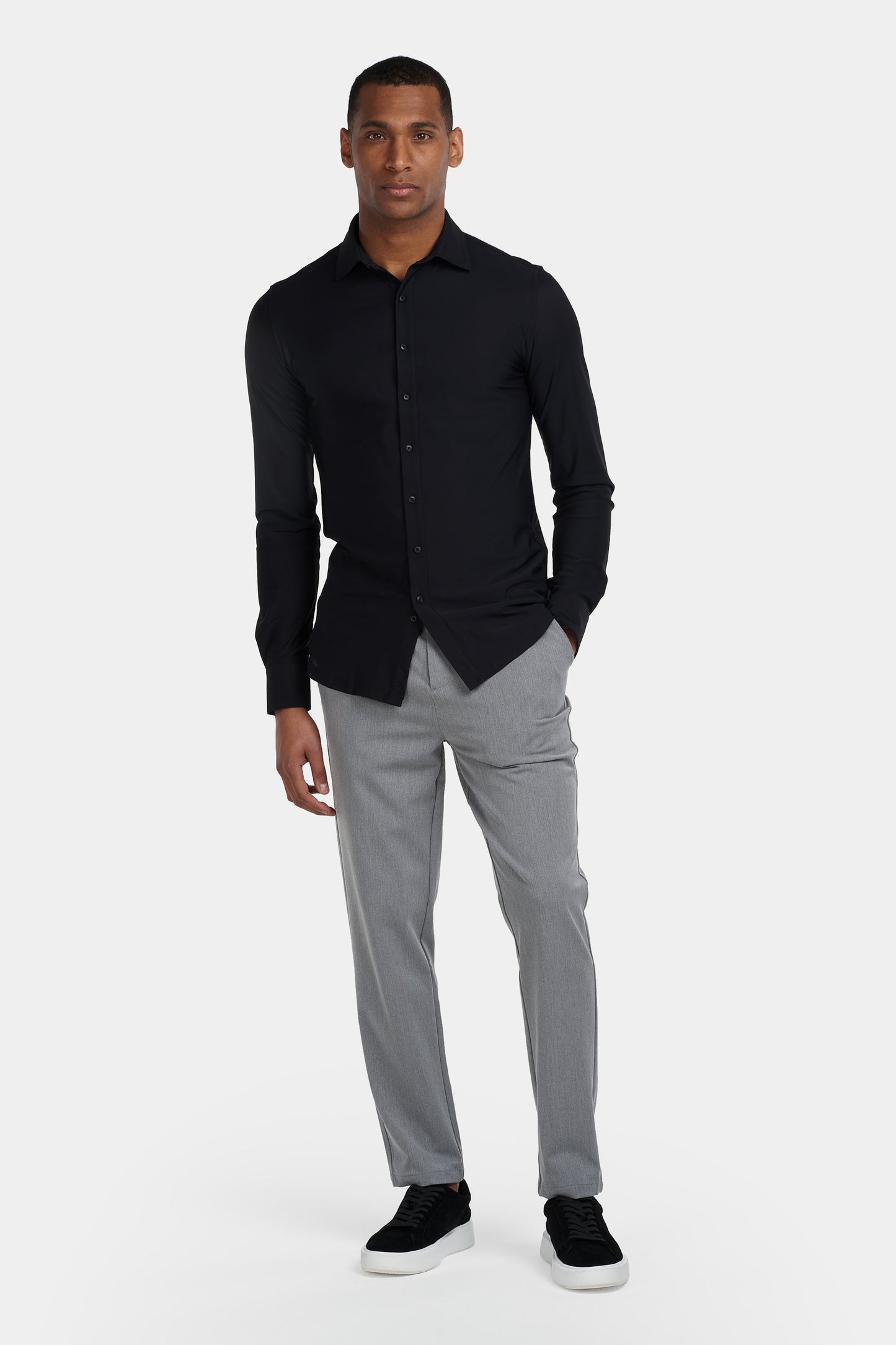 THE ATHLETIC STRETCH SHIRT