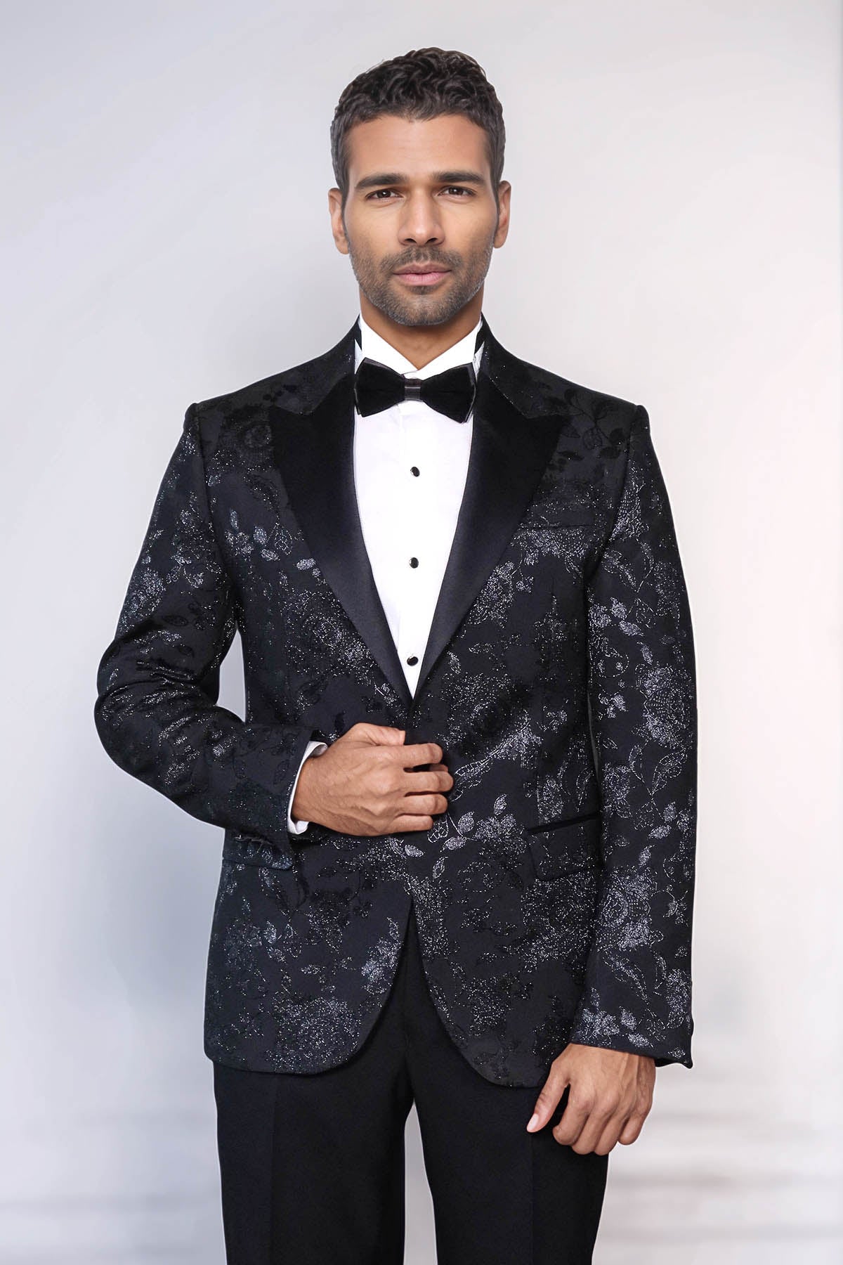 Floral Patterned Shiny Peak Lapel Black Men Dinner Jacket - Wessi