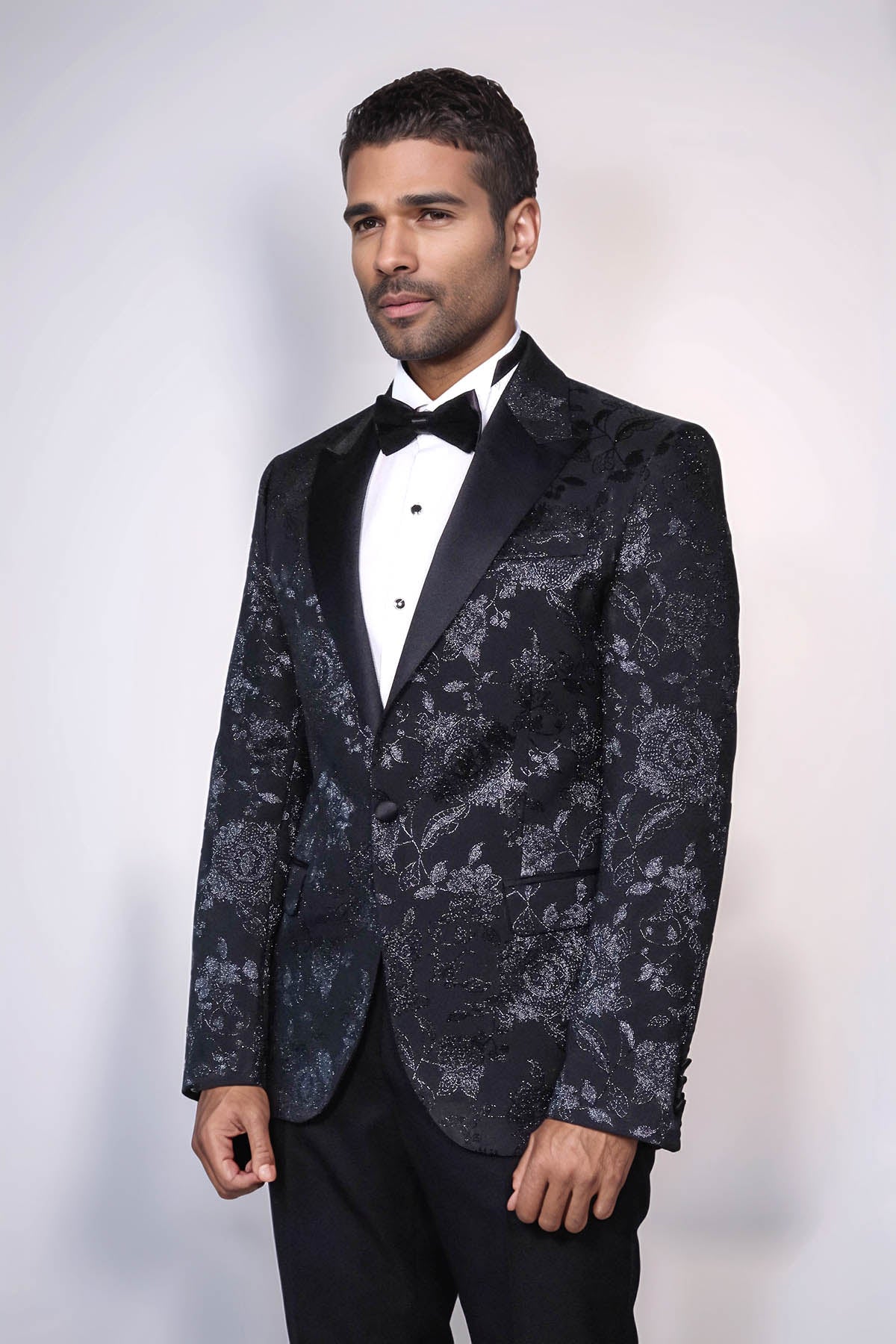 Floral Patterned Shiny Peak Lapel Black Men Dinner Jacket - Wessi