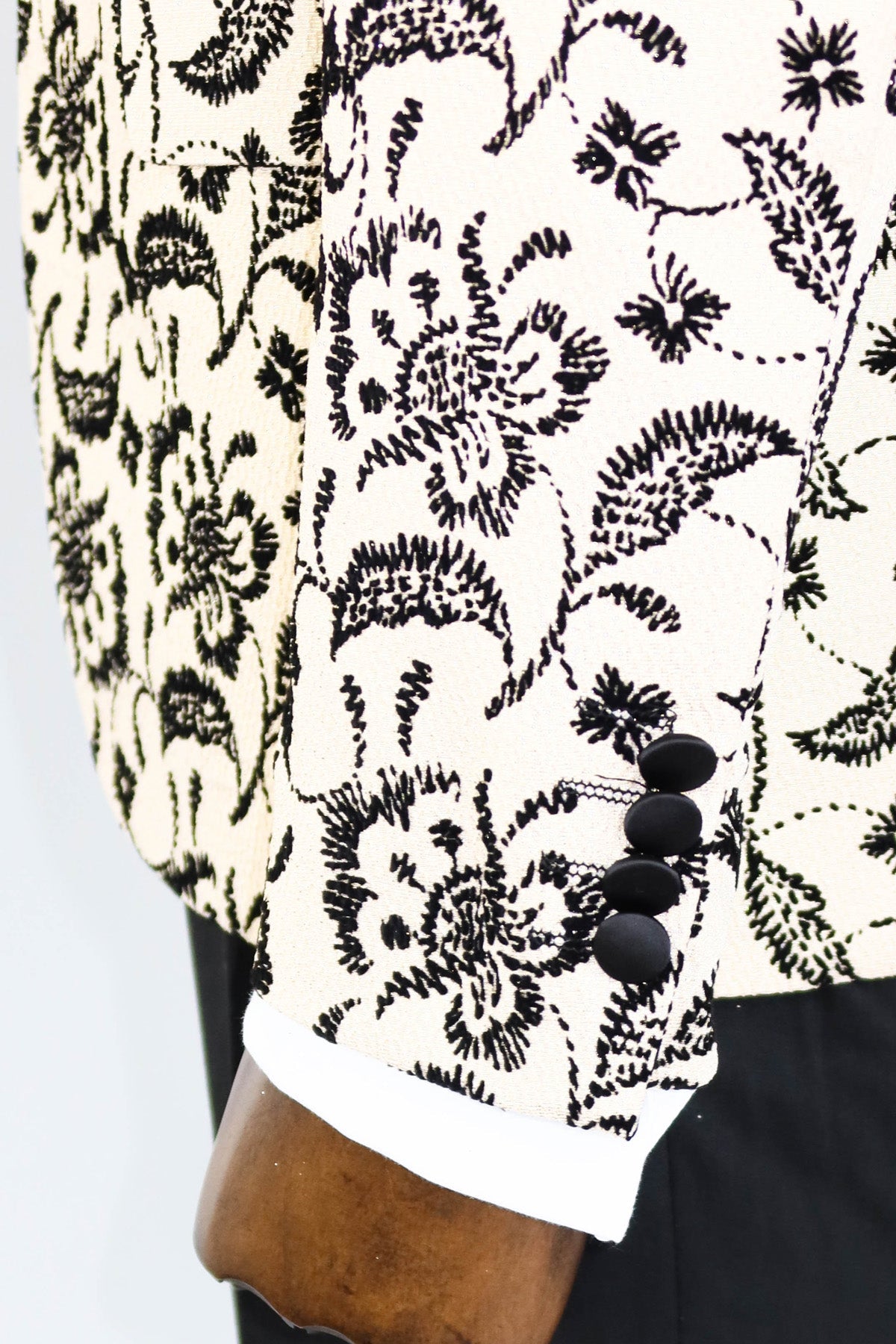 Floral Patterned Peak Lapel Cream Men Wedding Blazer