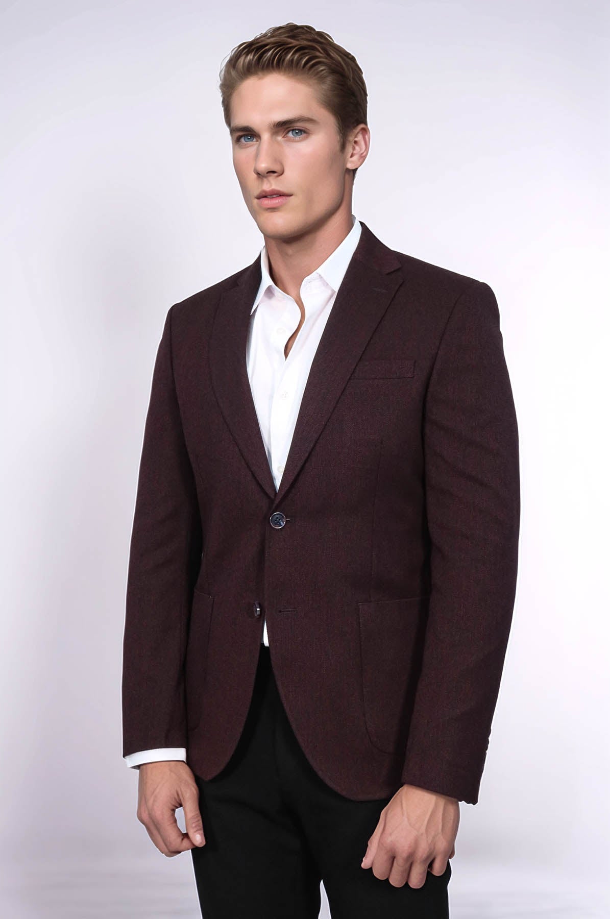 KOALA SYDNEY Textured Slim Fit Peak Lapel Burgundy Men Blazer