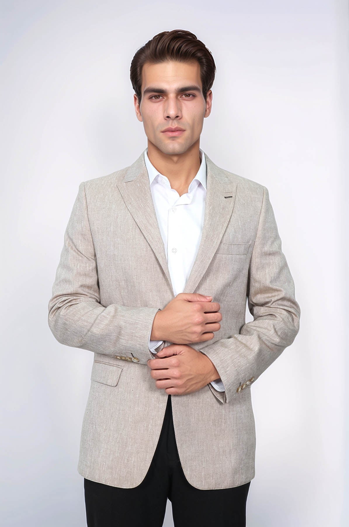 Slim-Fit Peak Lapel Light Brown Jacket