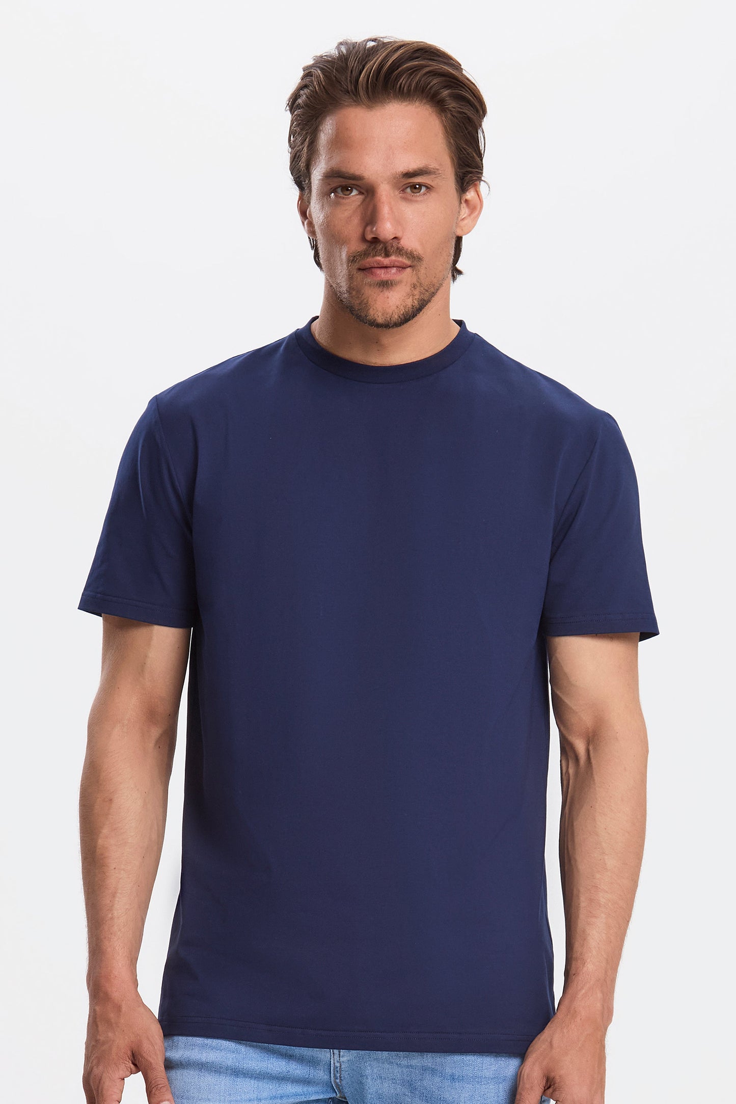 THE MUST-HAVE TEE