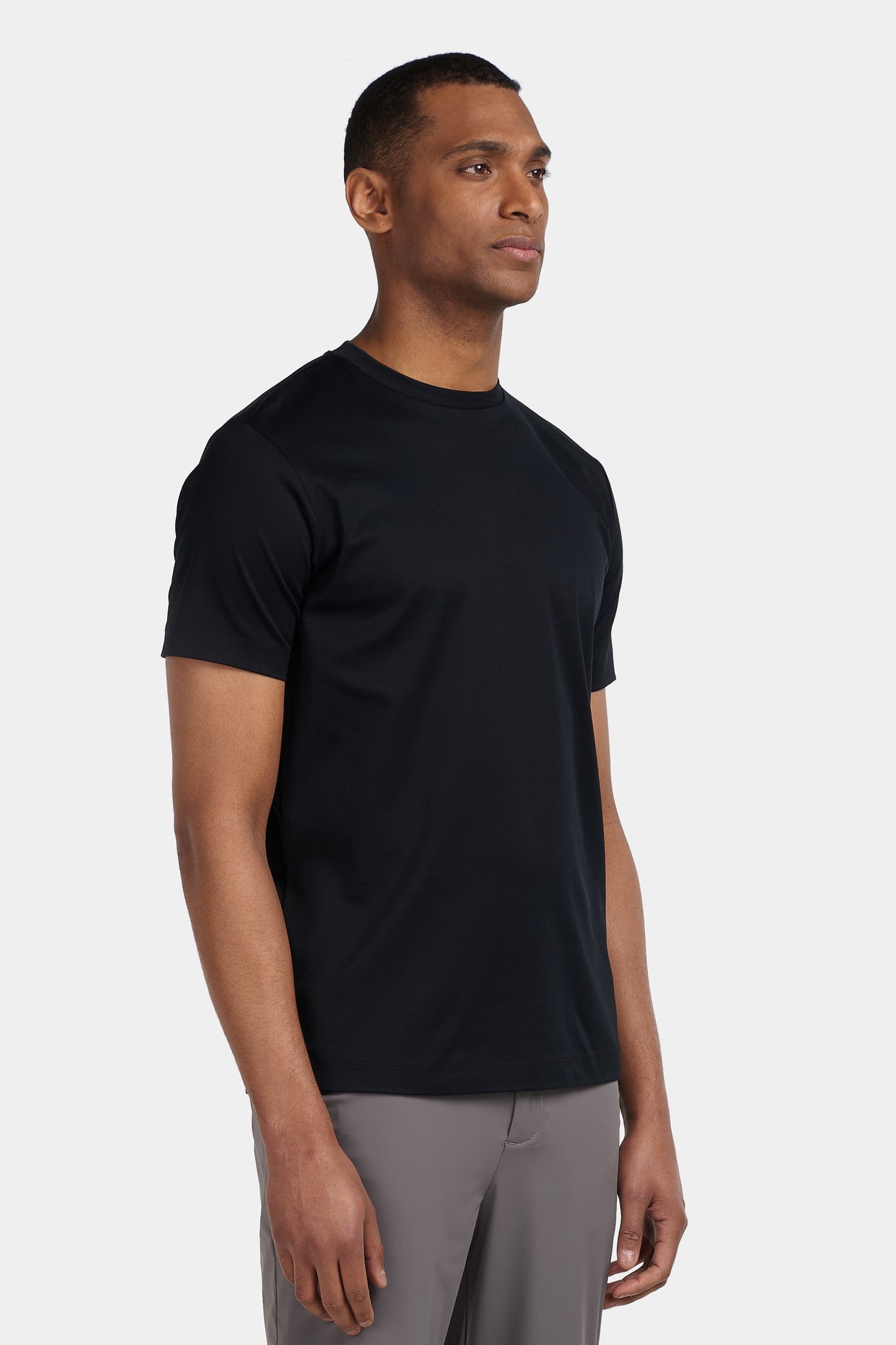 THE ELEGANT TEE