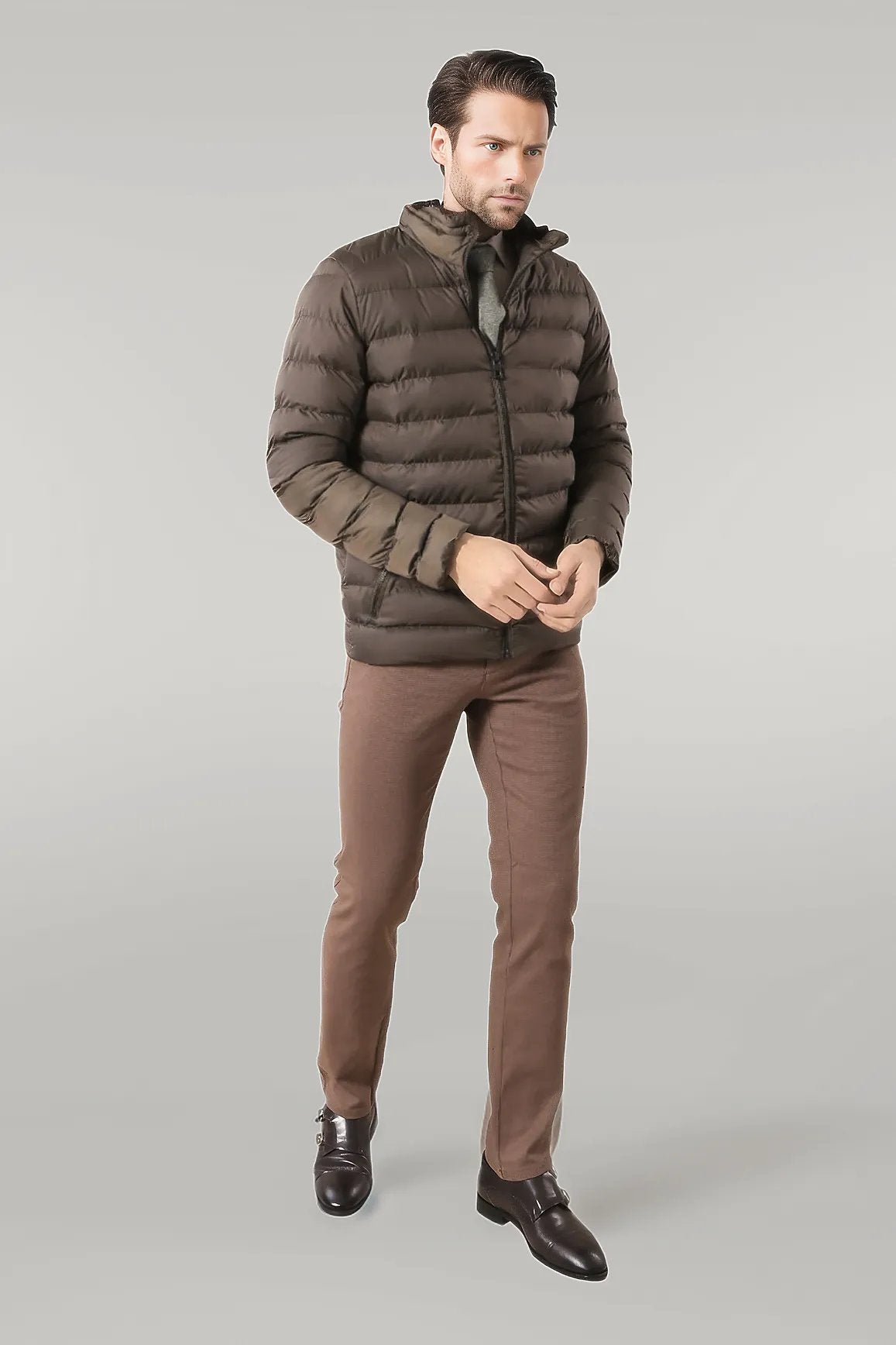 Quilted Standing Collar 2 Pockets Short Khaki Men Down Coat