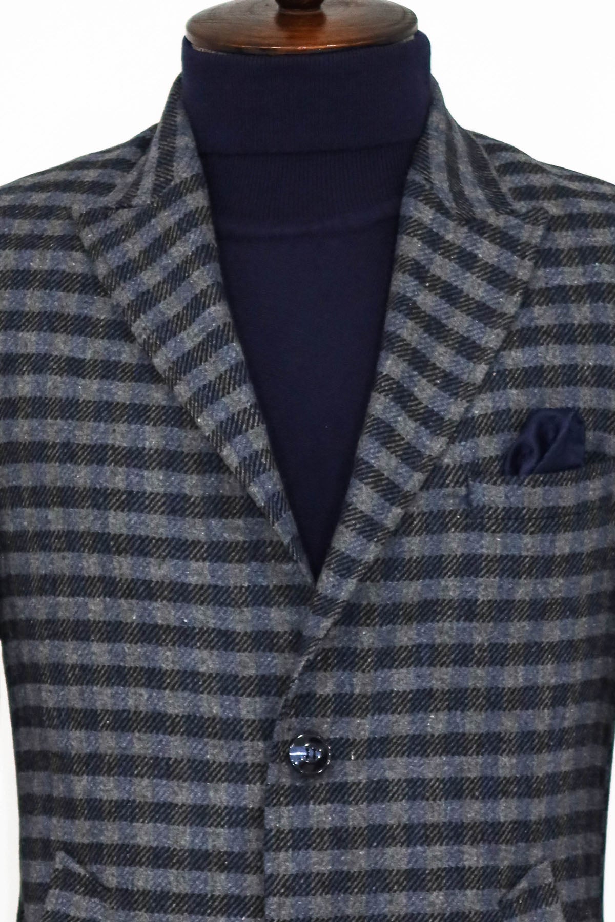 Cachet Plaid Wide Lapel Slim Fit Navy Blue Men Coat