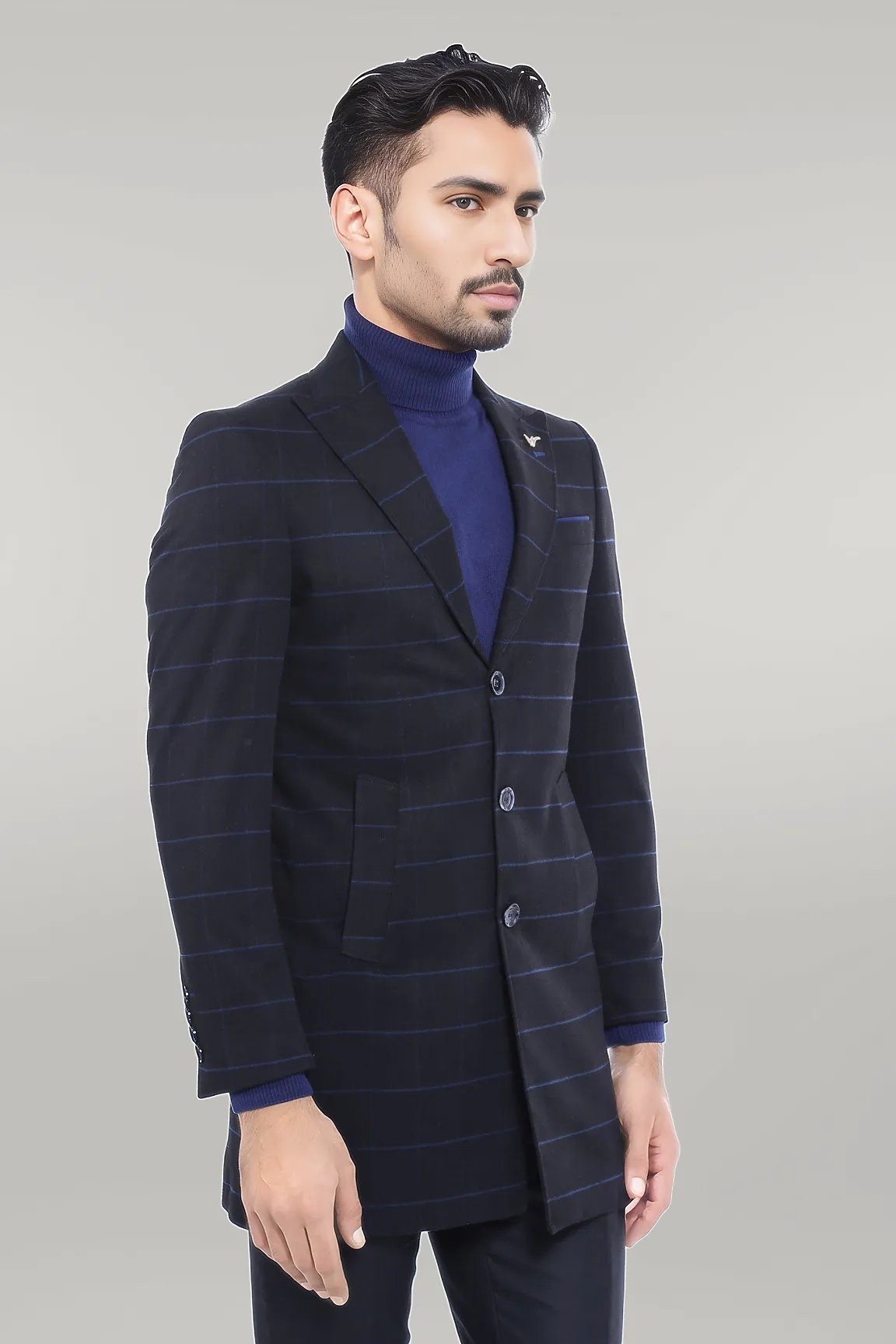 Wide Pointed Collar Black Men Coat