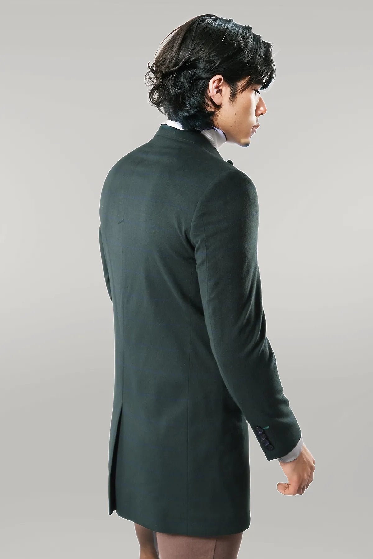 Wide Pointed Collar Green Men Coat