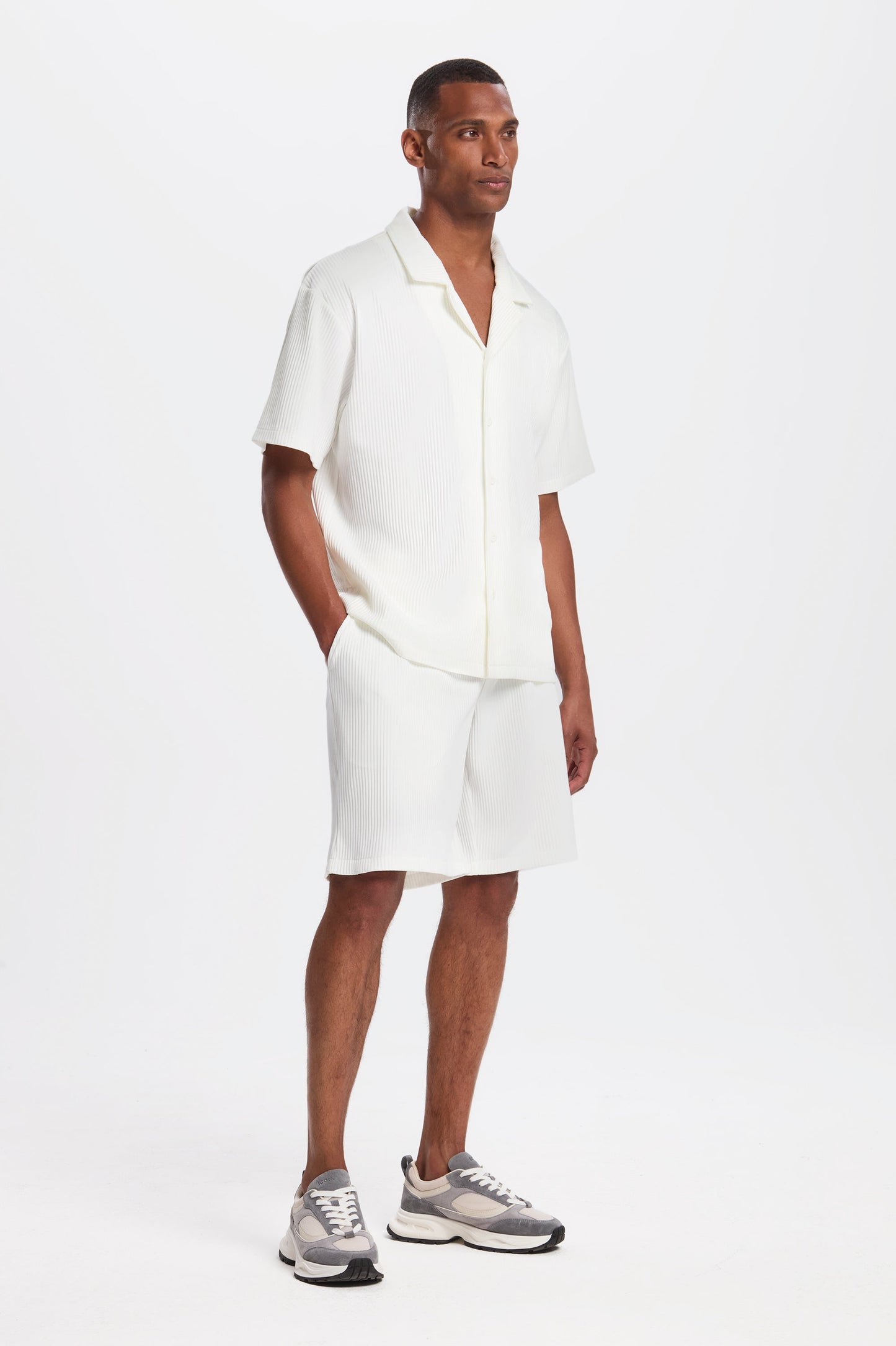 KOALA SYDNEY Pleated Short Sleeve Shirt