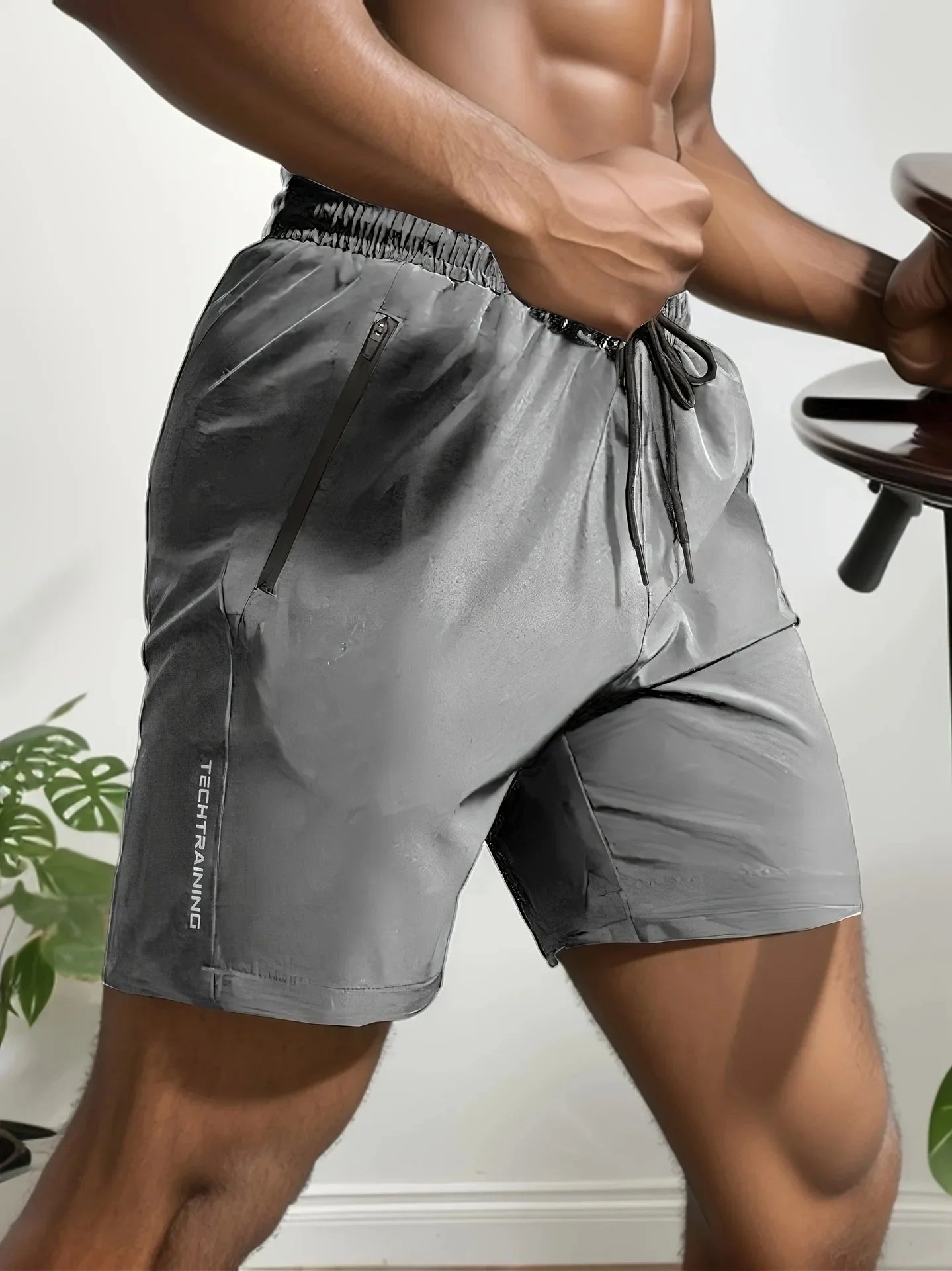Men’s Letter Print Drawstring Shorts