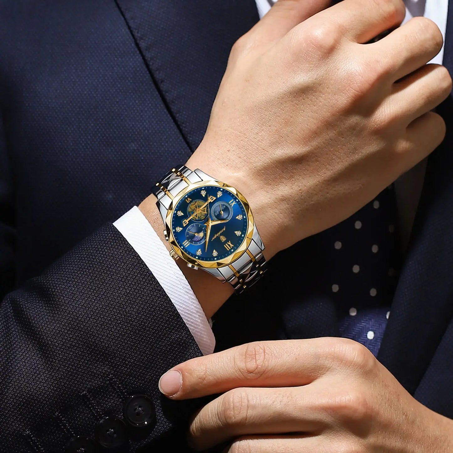 Man Waterproof Luminous Chronograph Quartz Timepiece with Stainless Steel Band