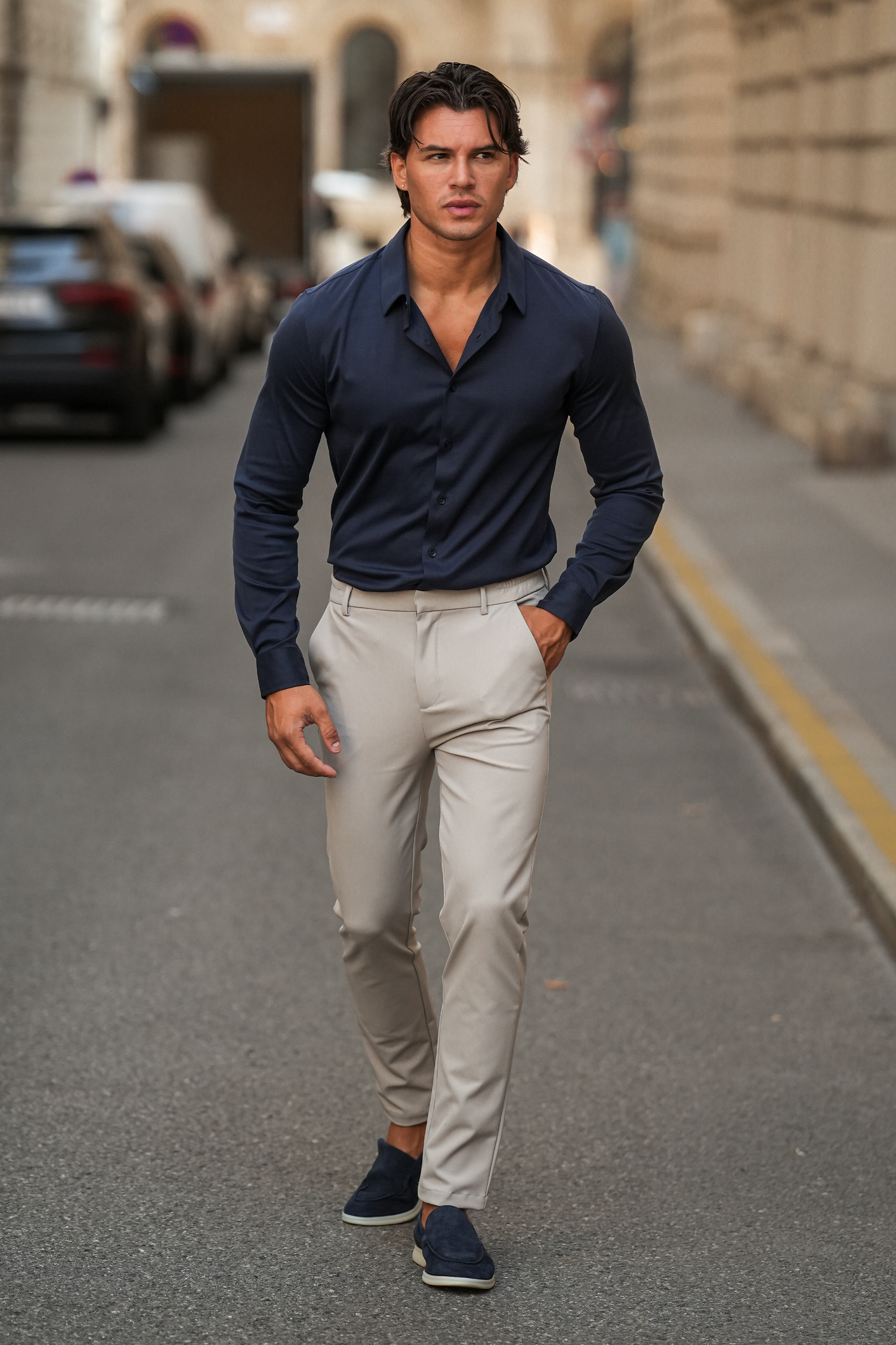 THE ELEGANT SHIRT