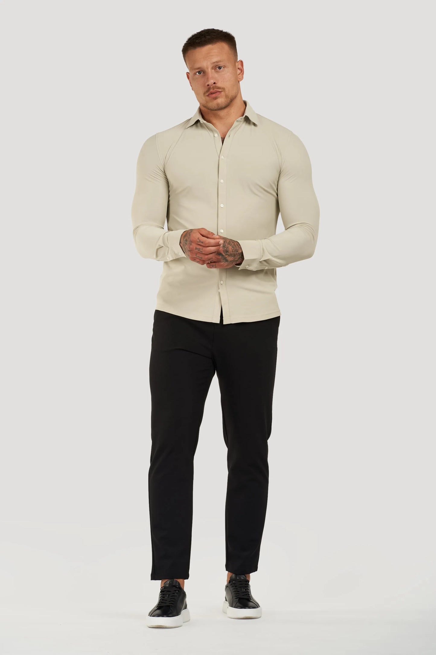THE ATHLETIC STRETCH SHIRT