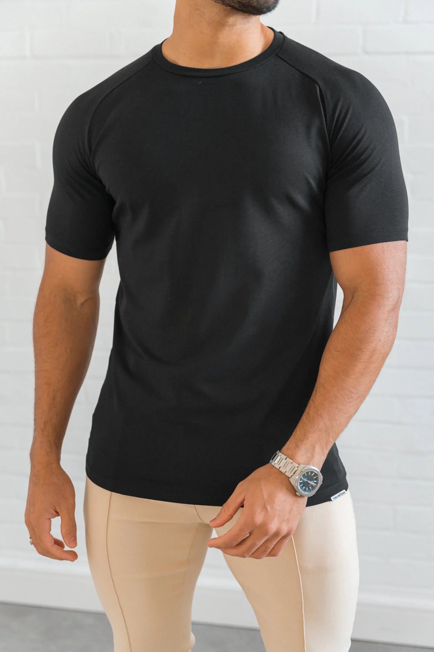 Essential Muscle Fit T-Shirt