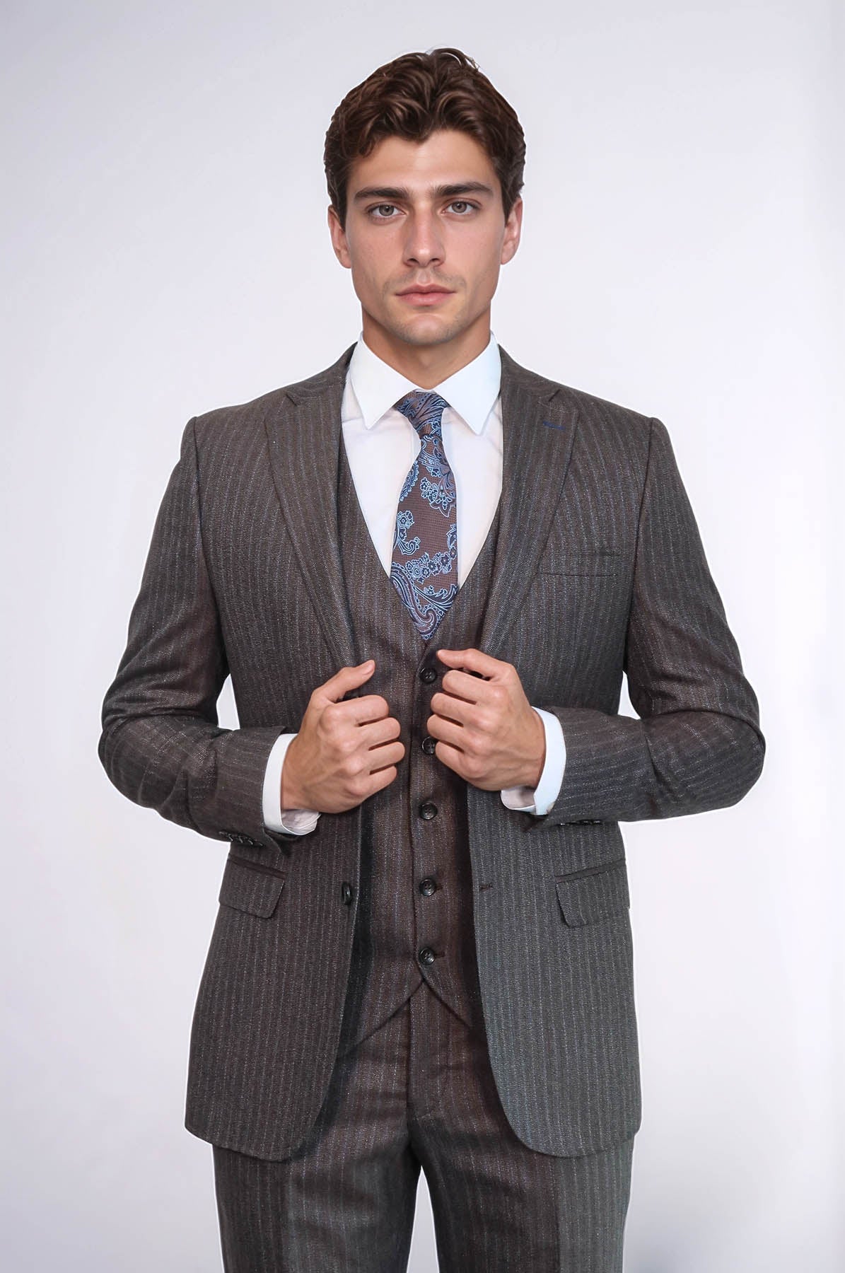 KOALA SYDNEY Striped Brown Vested Suit |