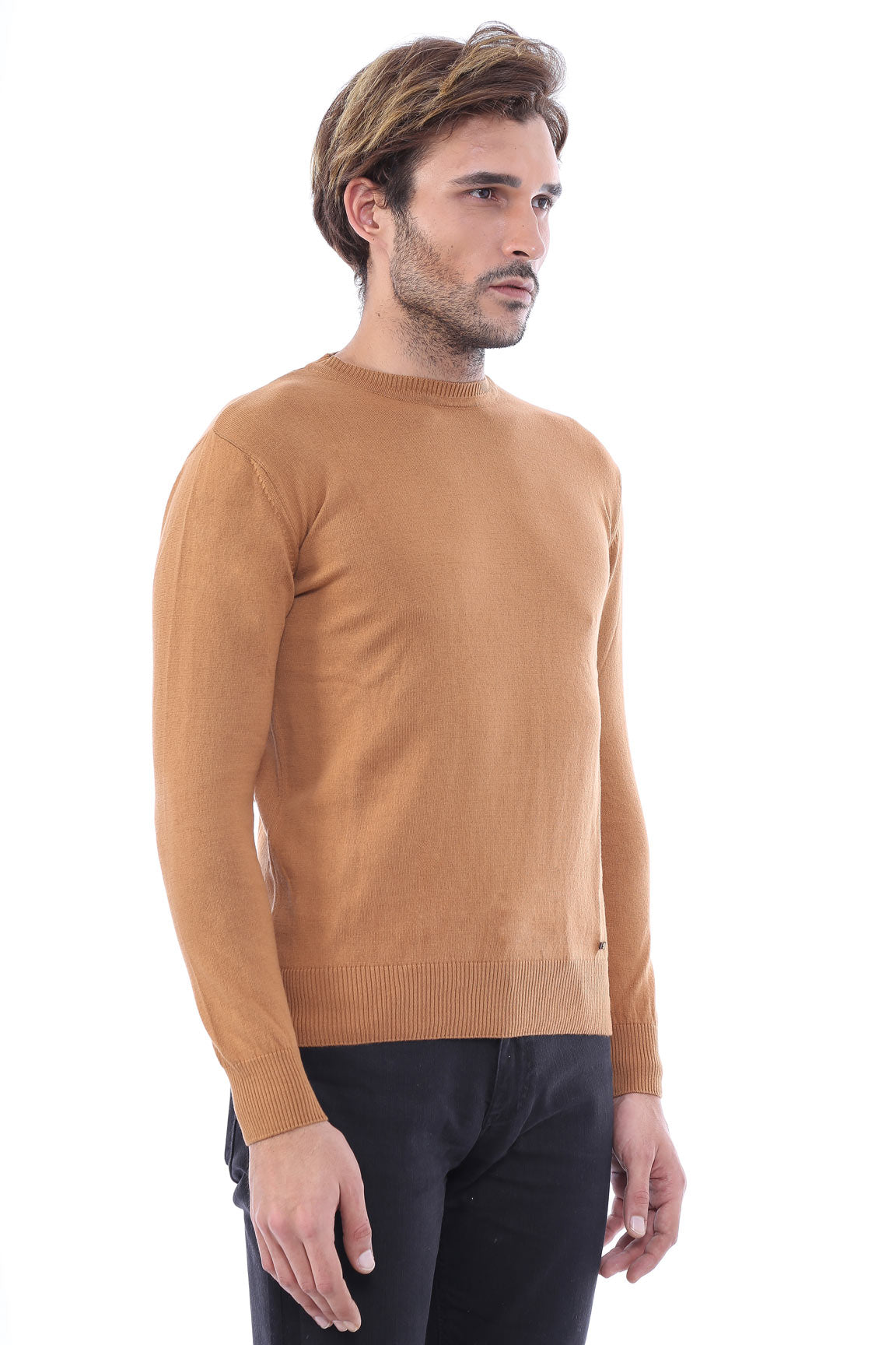 Circle Collar Camel Color Sweater