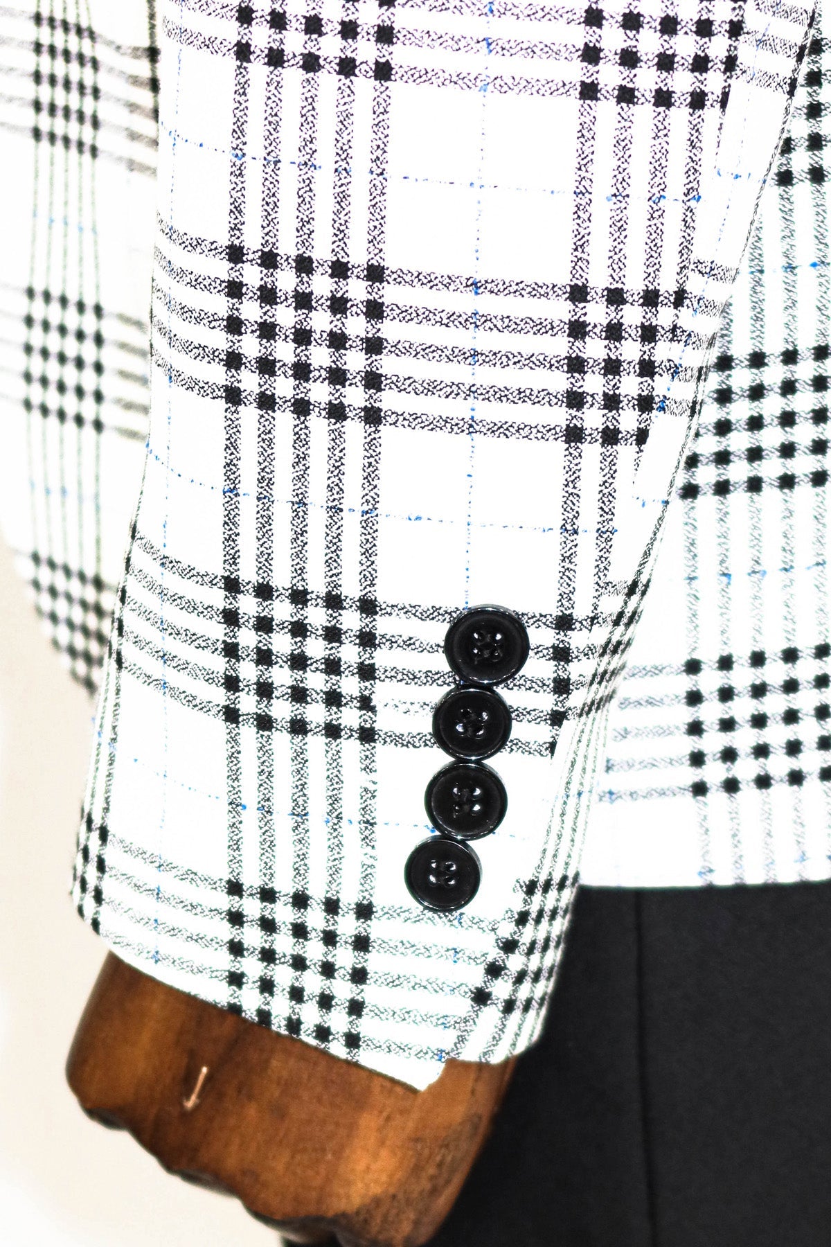 Checked Slim Fit Black-White Men Suit