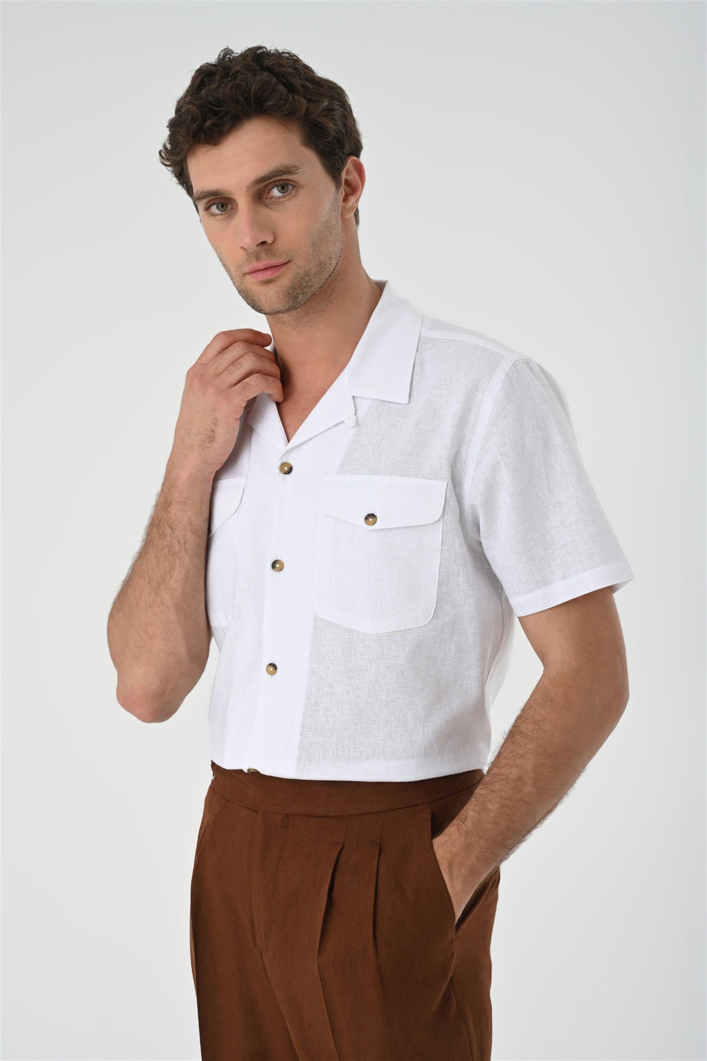 Men's White Camp Collar Pocket Detailed Shirt