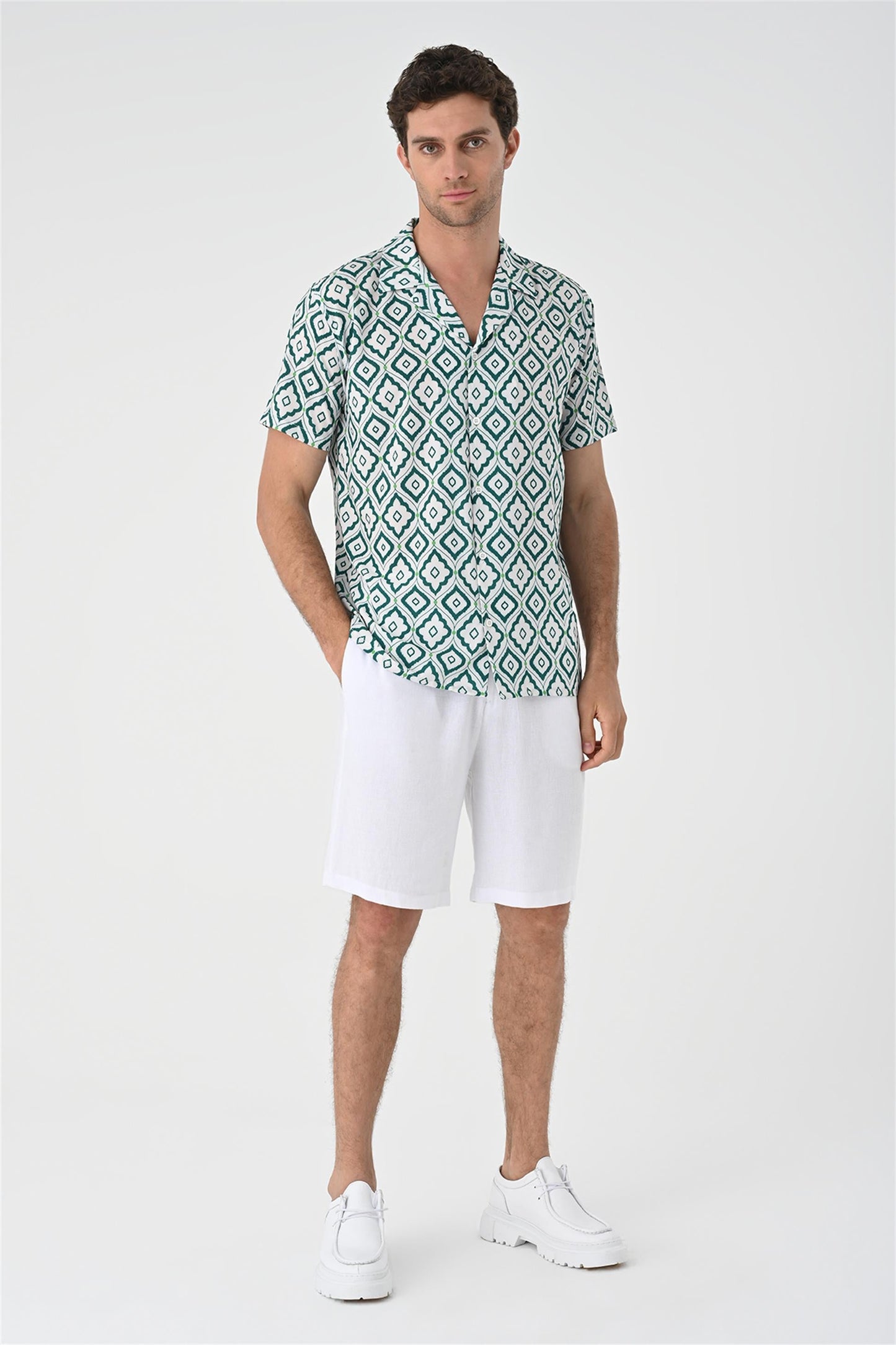KOALA SYDNEY Men's Green Ethnic Pattern Open Collar Short Sleeve Shirt