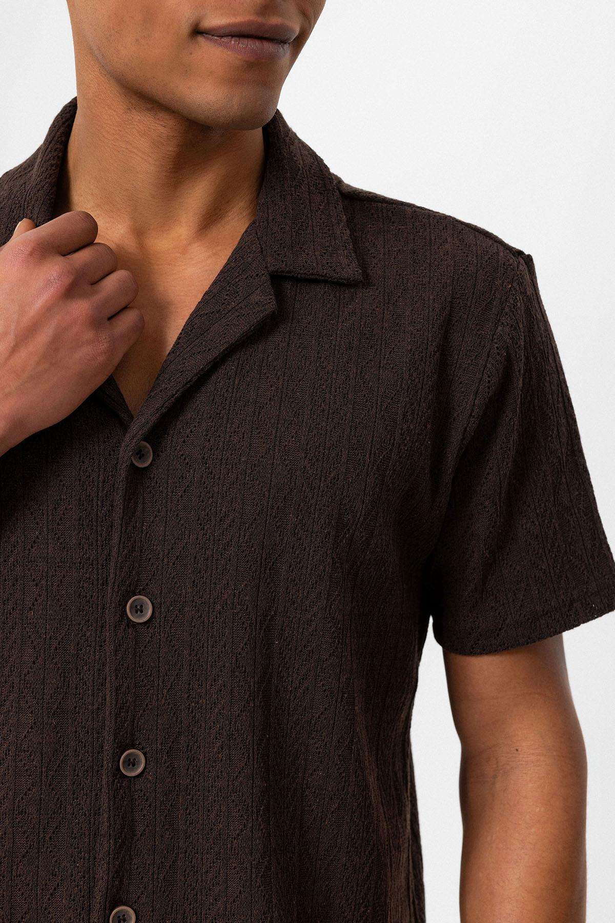 Men's Brown Camp Collar Knit Pattern Shirt