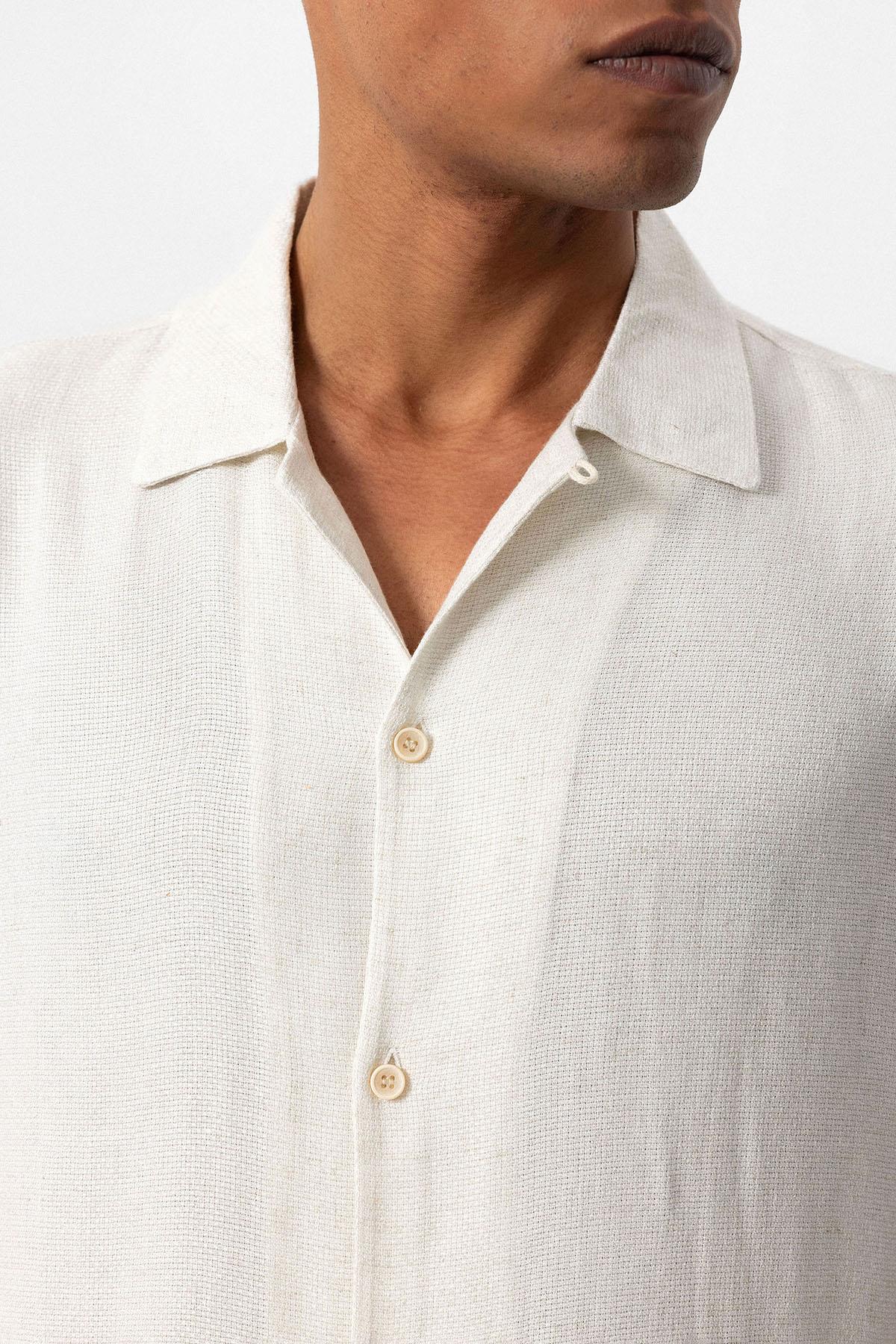 Men's Ecru Knit Textured Camp Collar Shirt