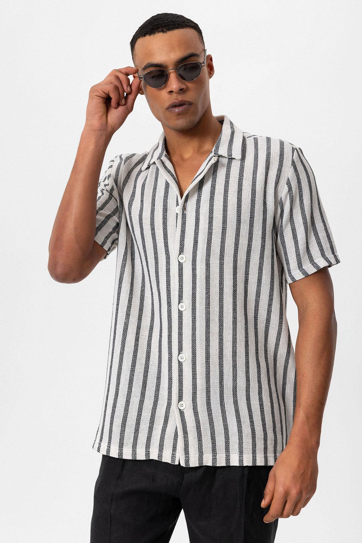 KOALA SYDNEY Men's Black Camp Collar Knit Short-Sleeve Shirt -