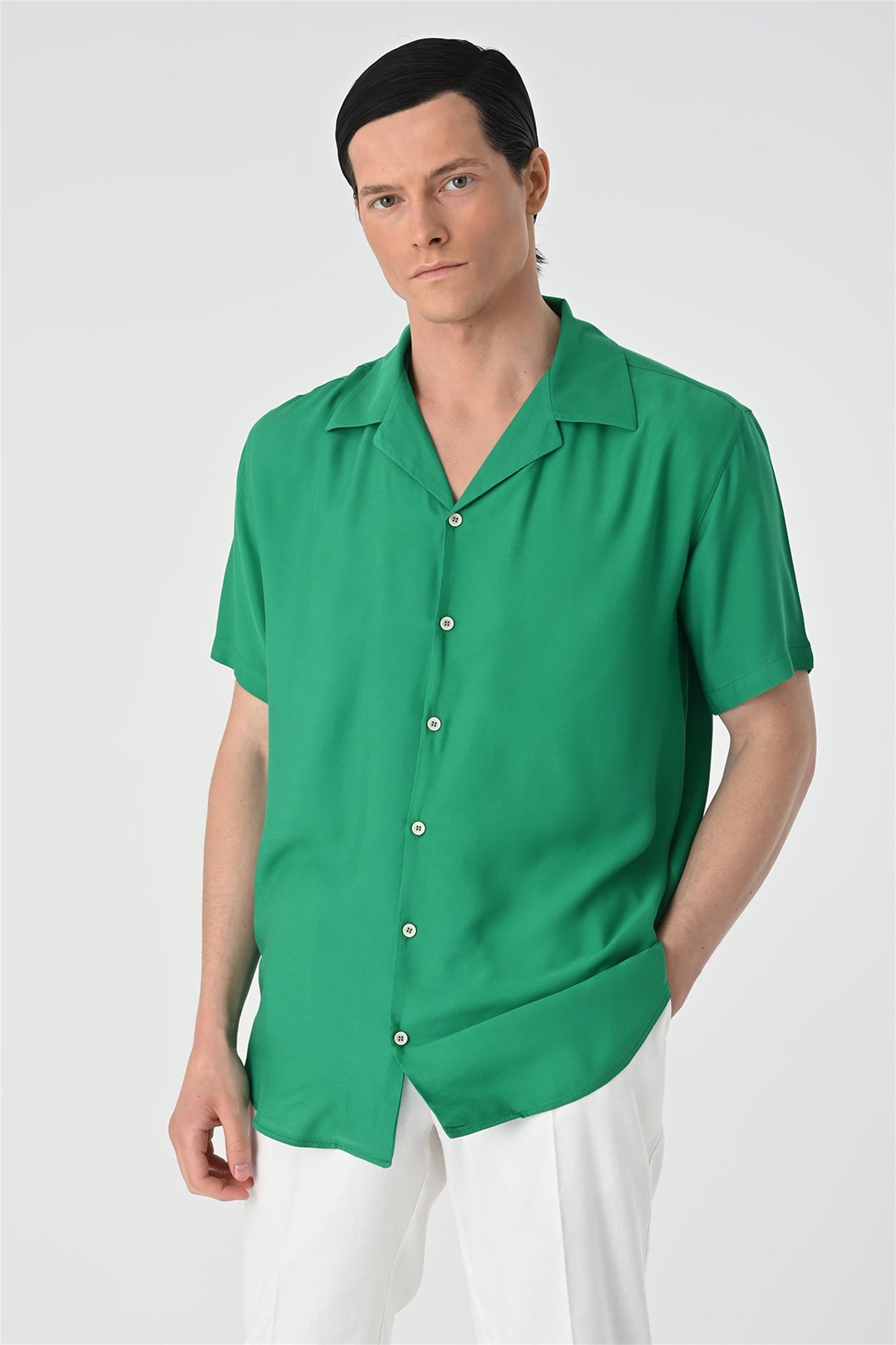 KOALA SYDNEY Men's Green Open Collar Oversized Short Sleeve Shirt -