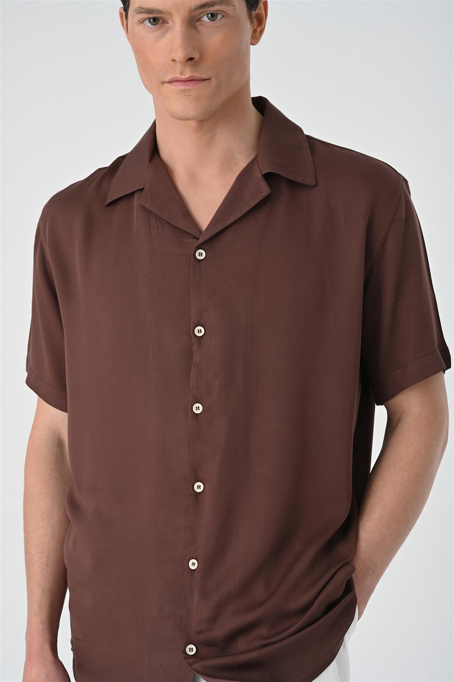 KOALA SYDNEY Men's Brown Open Collar Oversized Short Sleeve Shirt -
