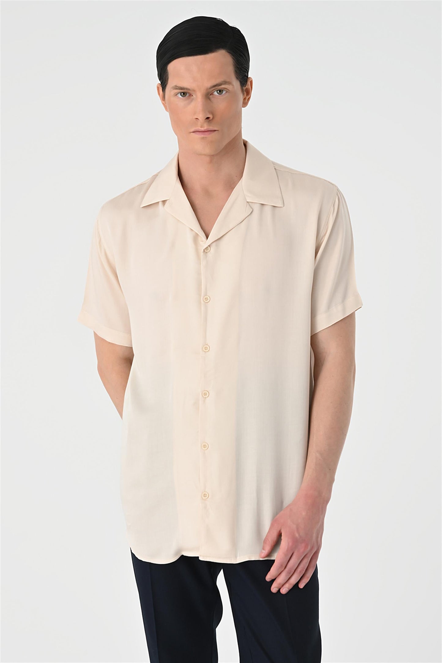 KOALA SYDNEY Men's Beige Open Collar Oversized Short Sleeve Shirt -