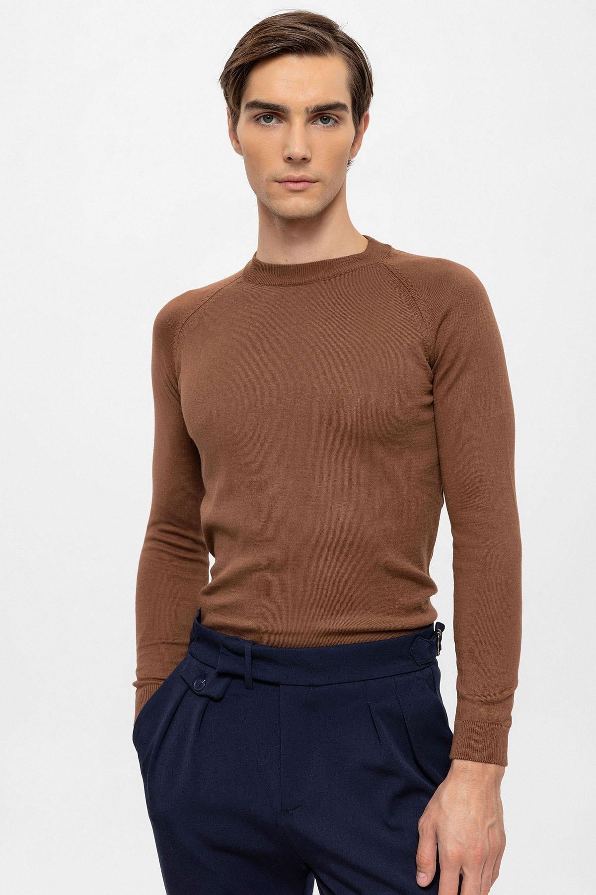 KOALA SYDNEY Men's Brown Crew Neck Slim Fit Knitwear Sweater