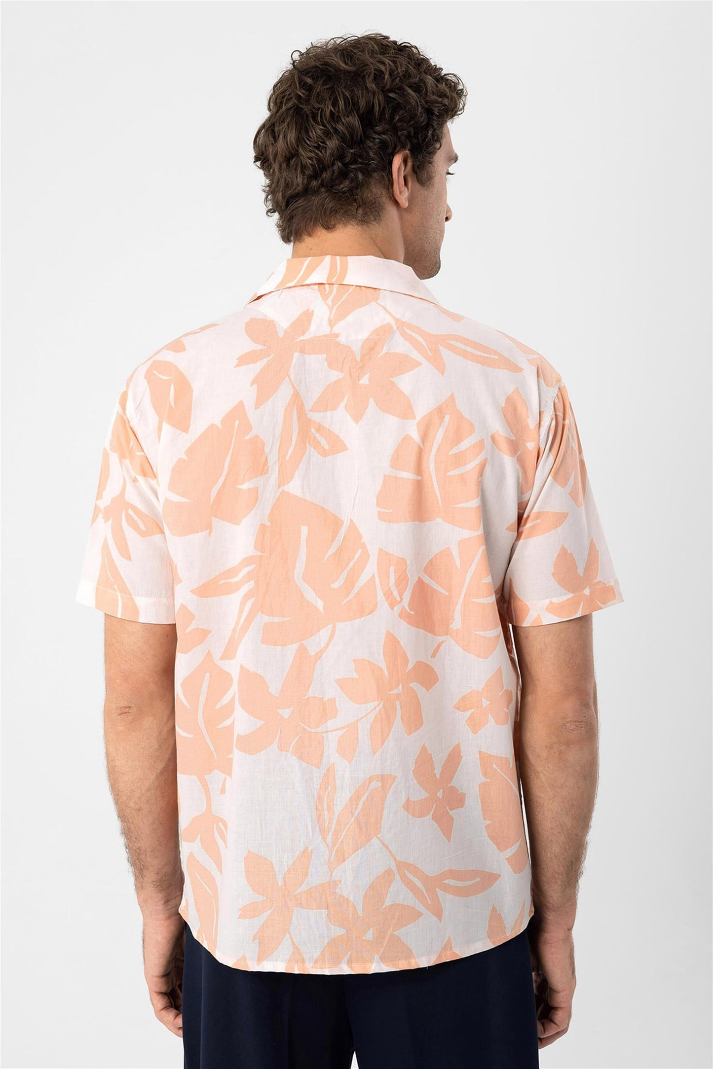 Men's Orange Floral Patterned Top Collar Shirt