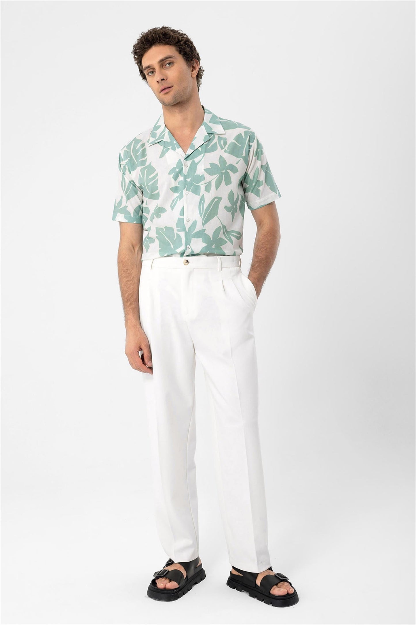 Men's Green Floral Patterned Top Collar Shirt