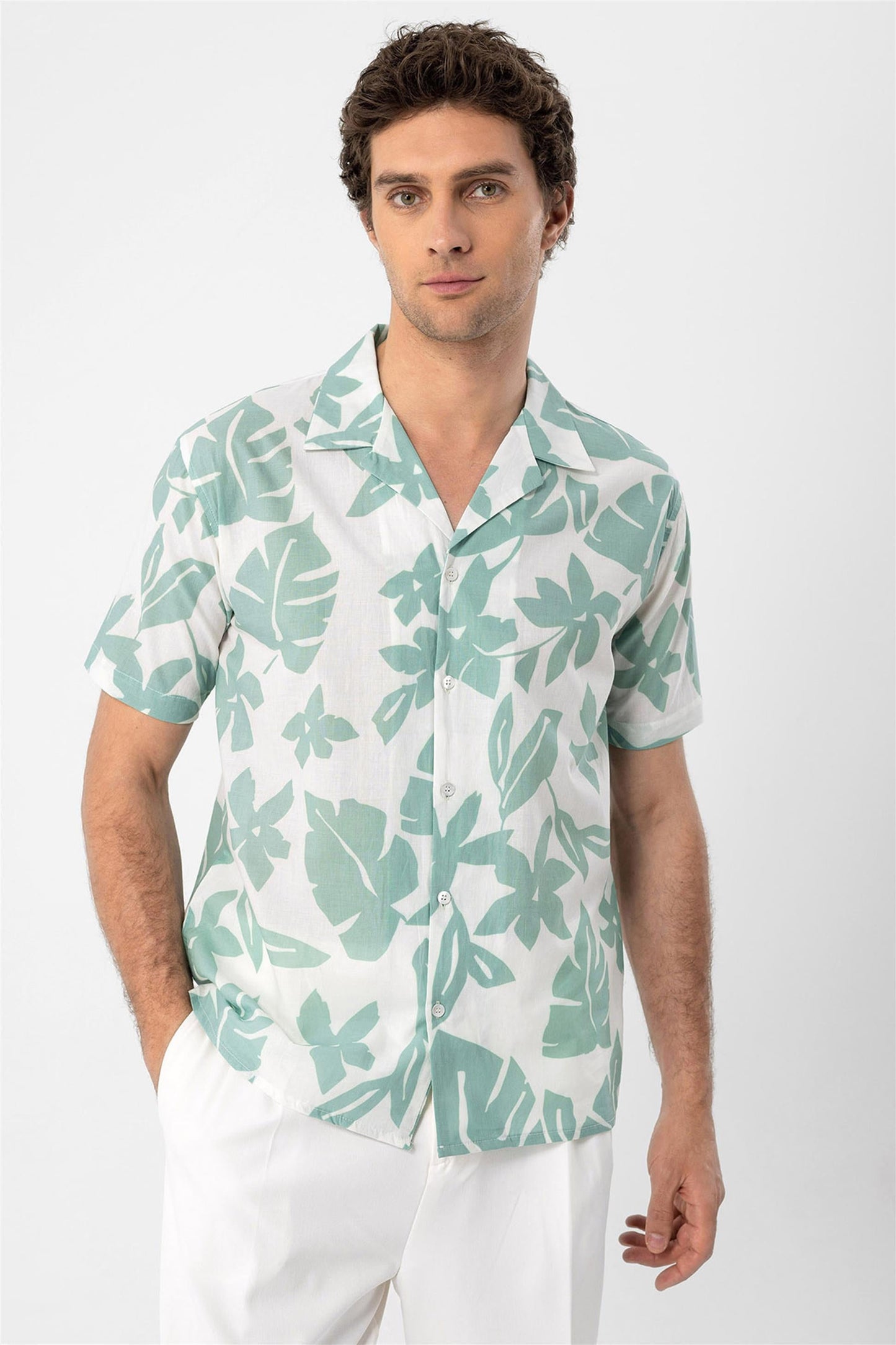 Men's Green Floral Patterned Top Collar Shirt