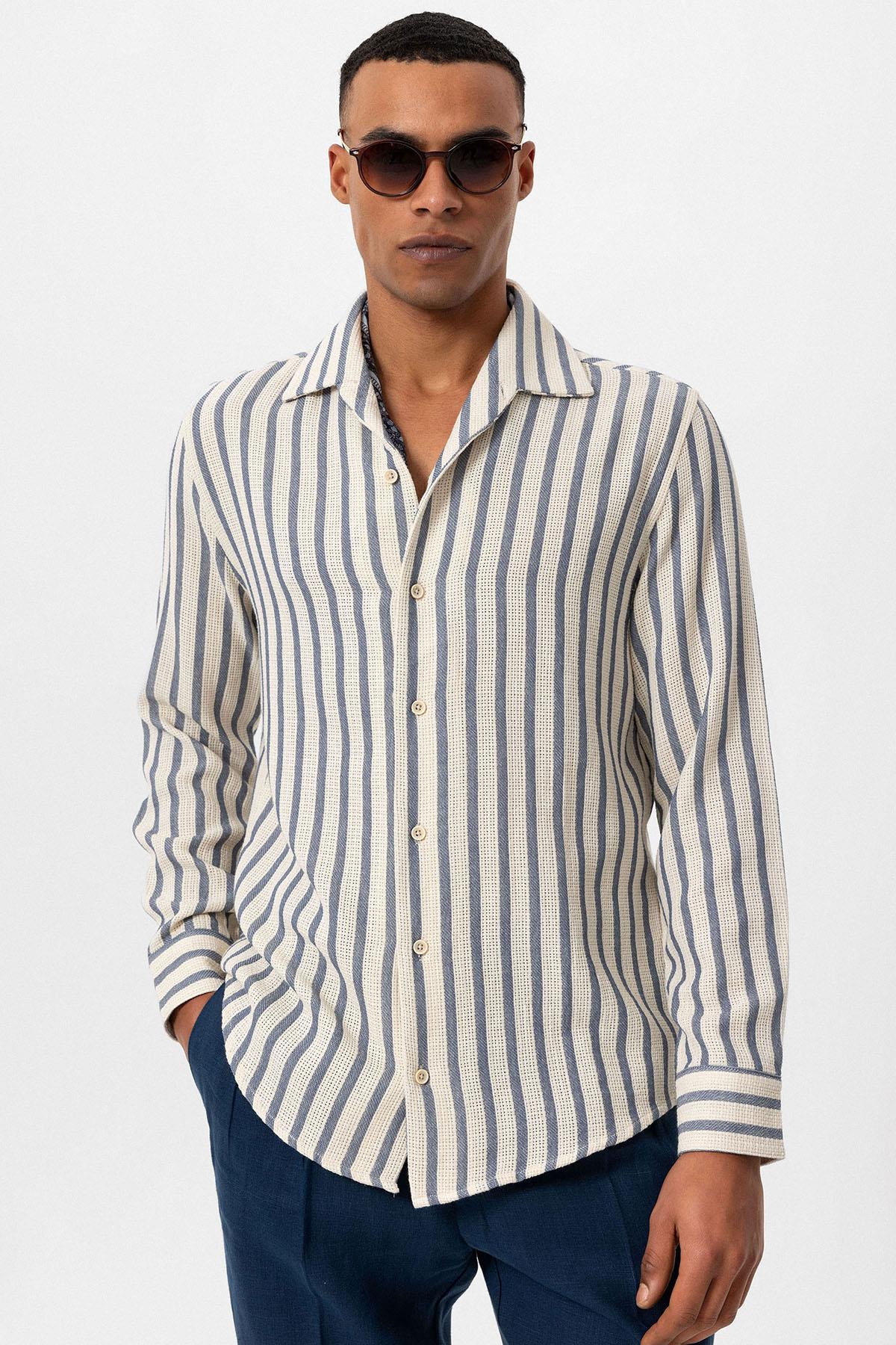 Men's Indigo Striped Knit Long-Sleeve Shirt