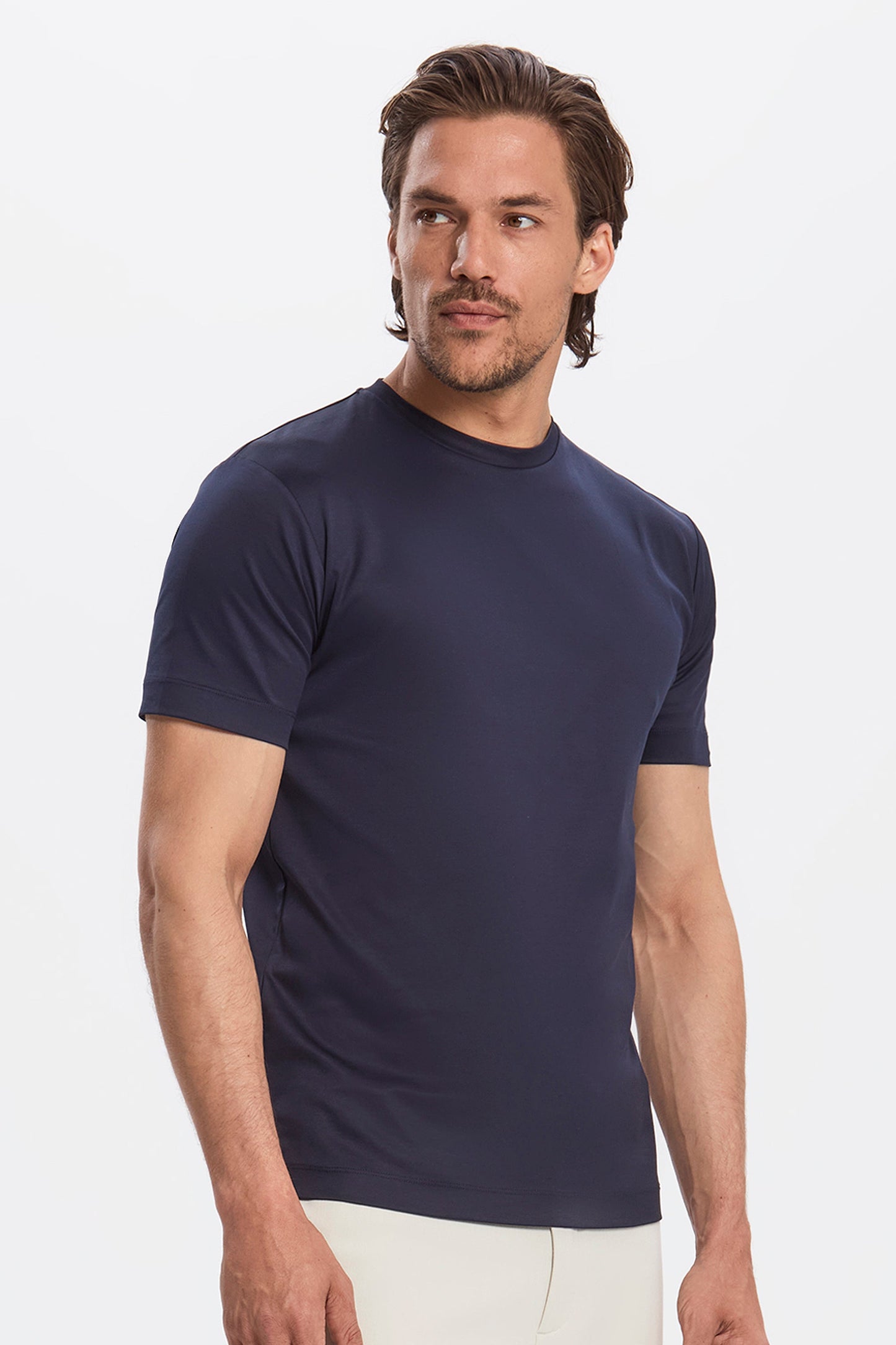 THE ELEGANT TEE