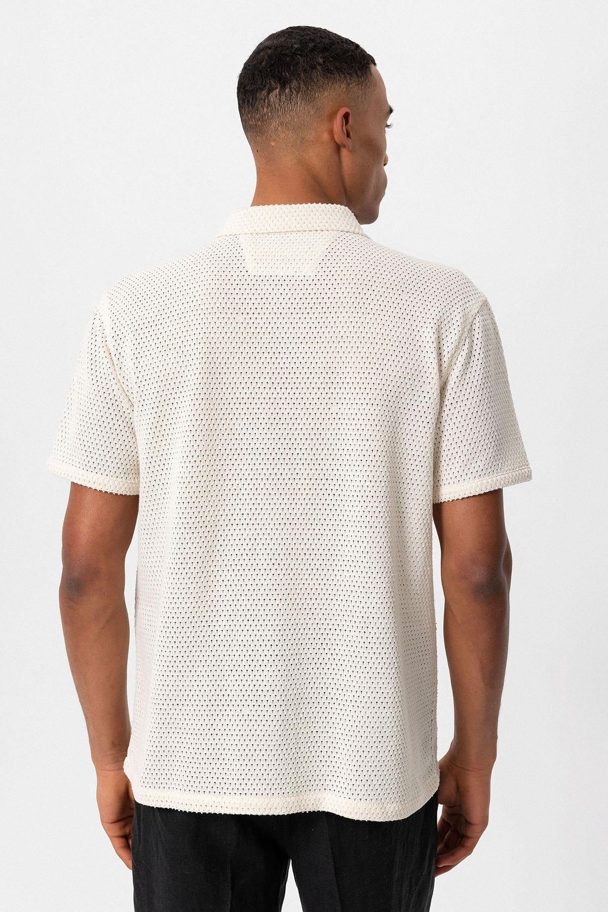Men's Ecru Textured Short Sleeve Shirt