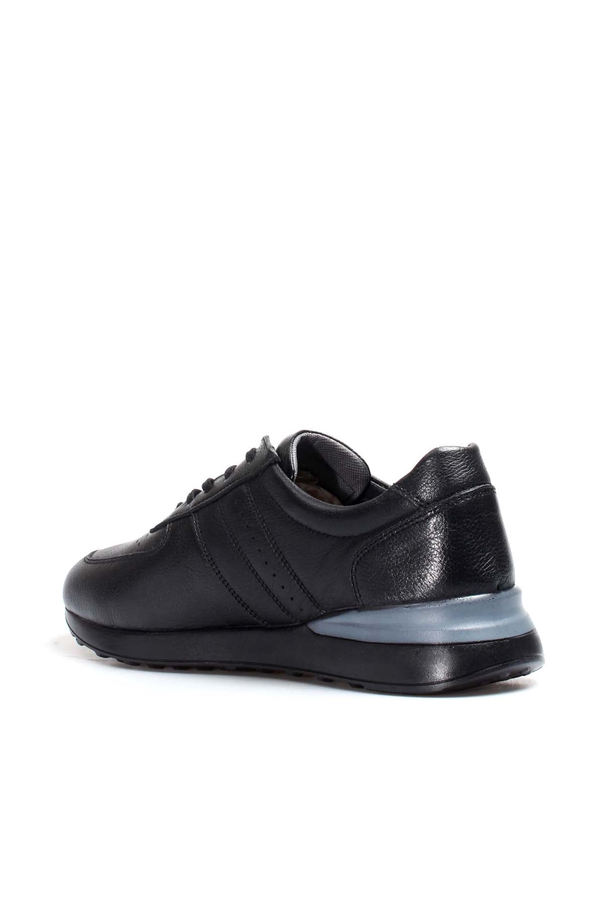 Men's Black Leather Lace-Up Sneakers with Perforated Design and Cushioned Sole