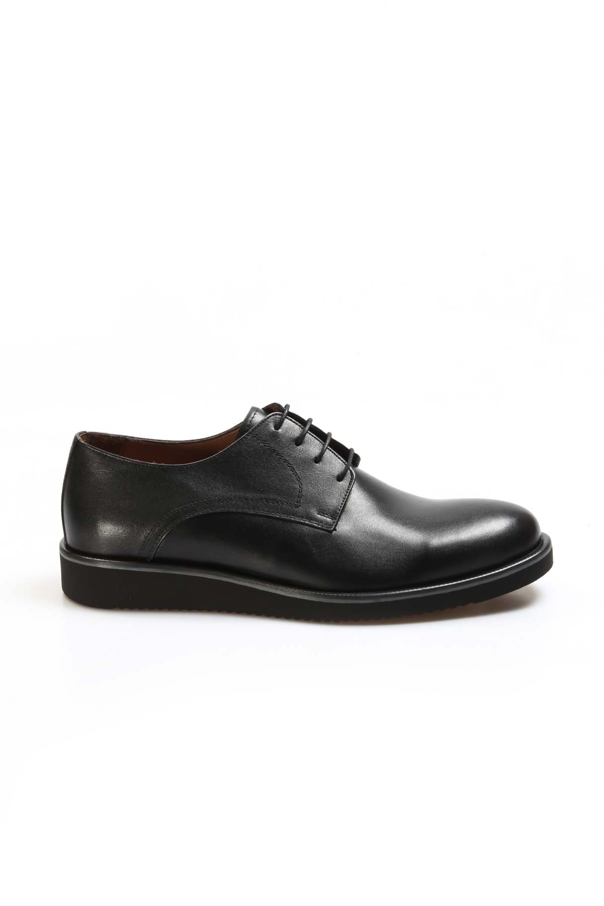 Men's Black Leather Derby Shoes with Sleek Design