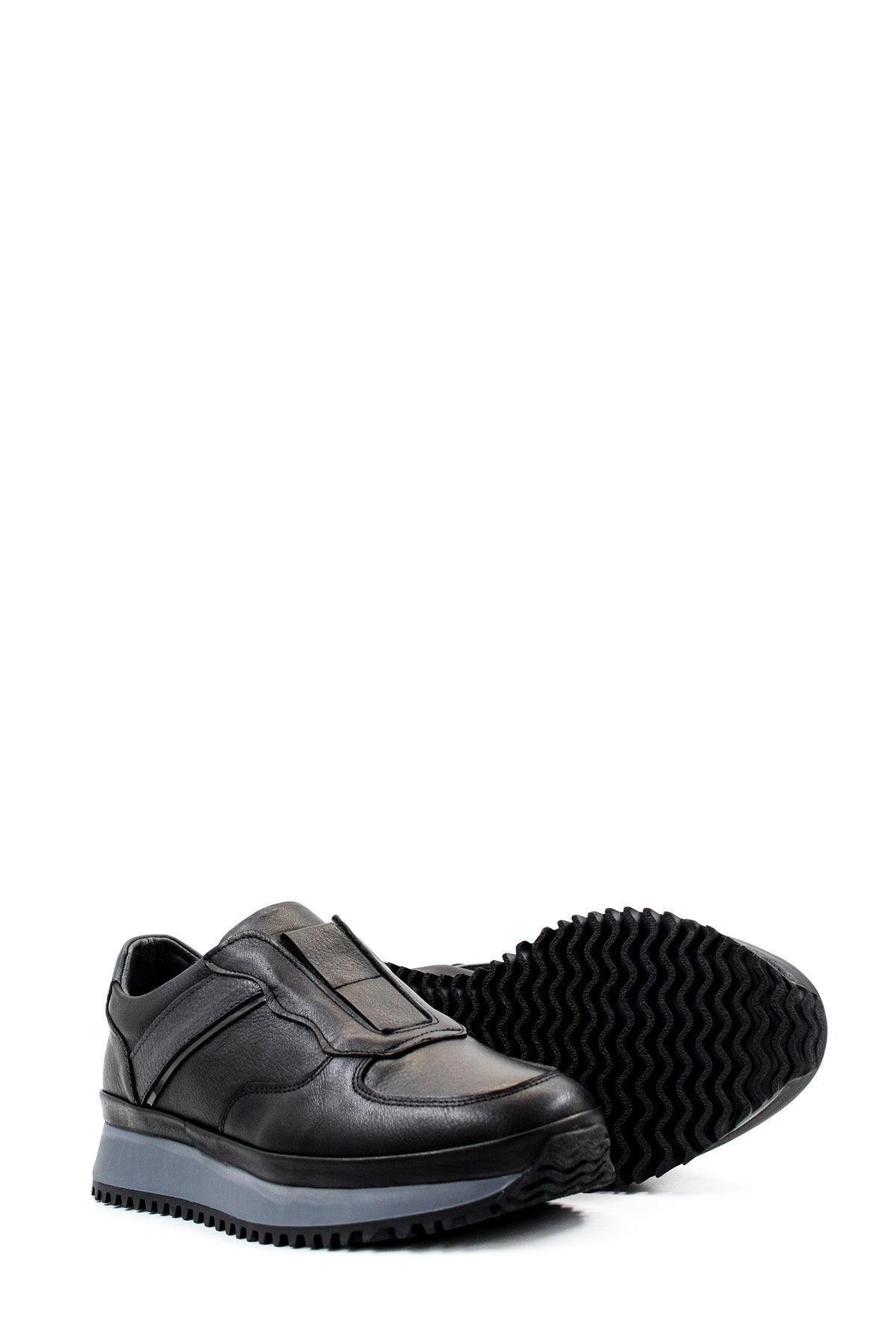 KOALA SYDNEY Men's Black Leather Slip-On Sneakers with Cushioned Sole