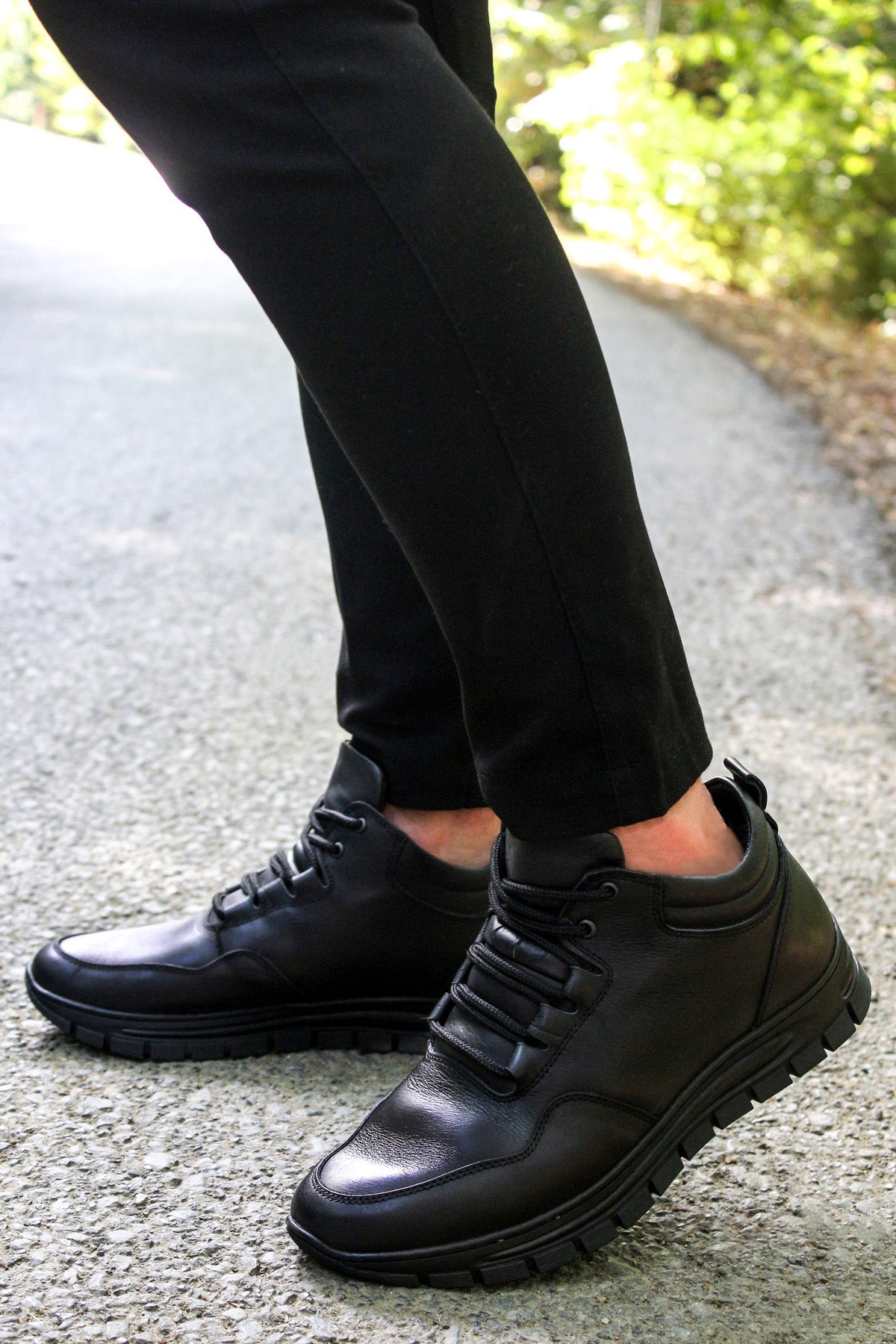 Men's Black High-Top Leather Sneakers with Cushioned Sole