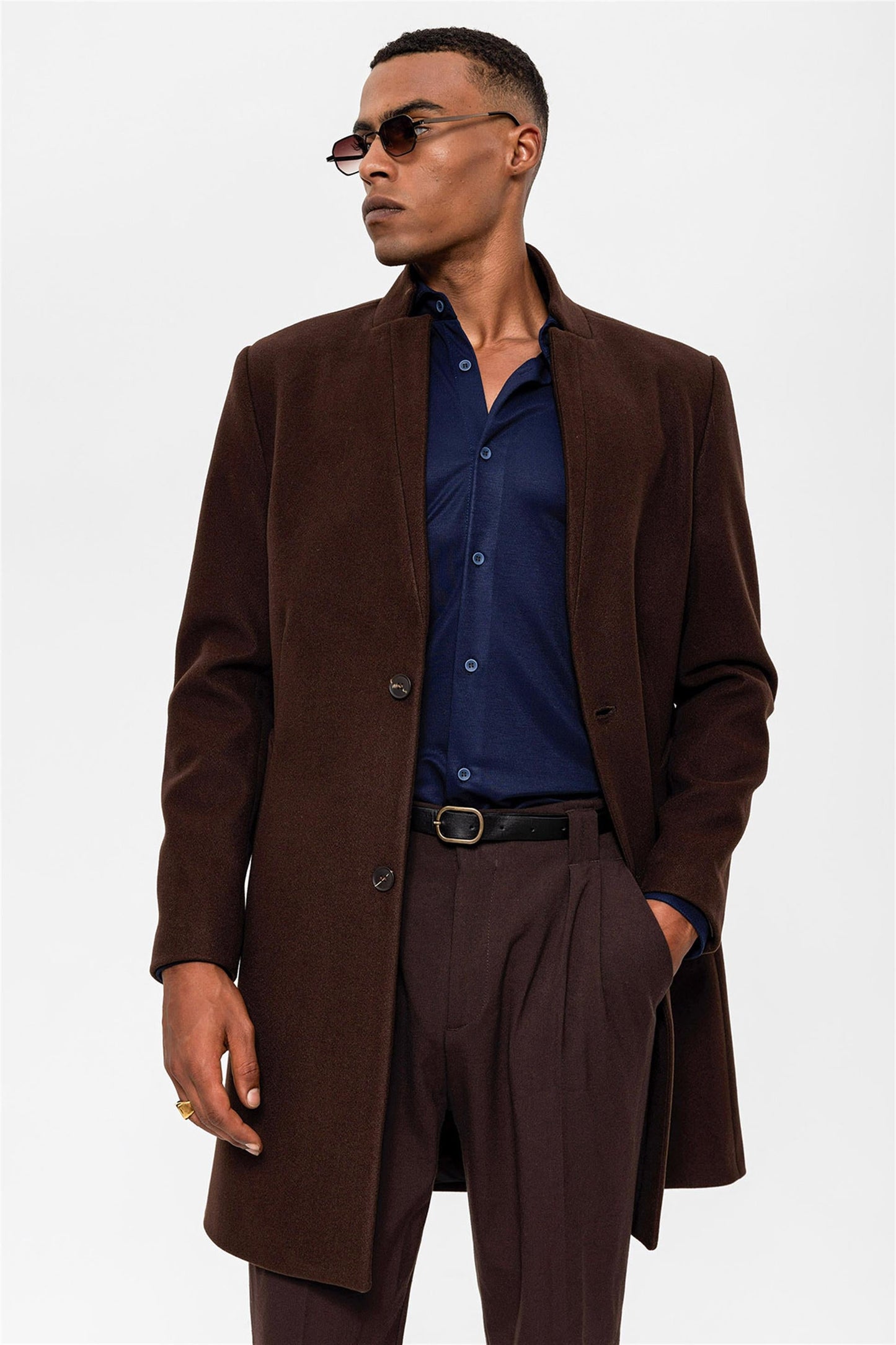 Brown Judge Collar Men's Coat