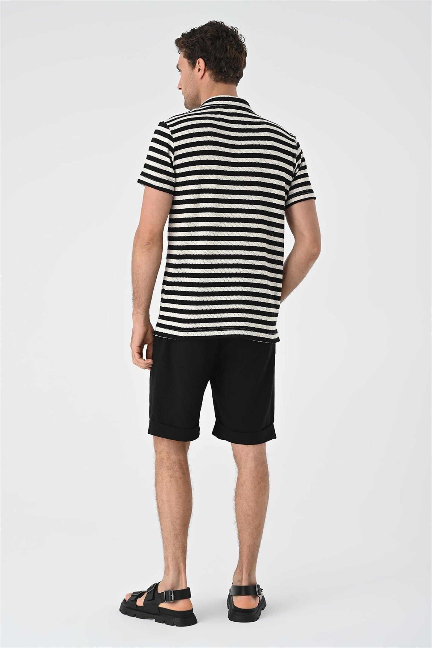 KOALA SYDNEY Men's Black Short Sleeve Striped Knitwear Shirt
