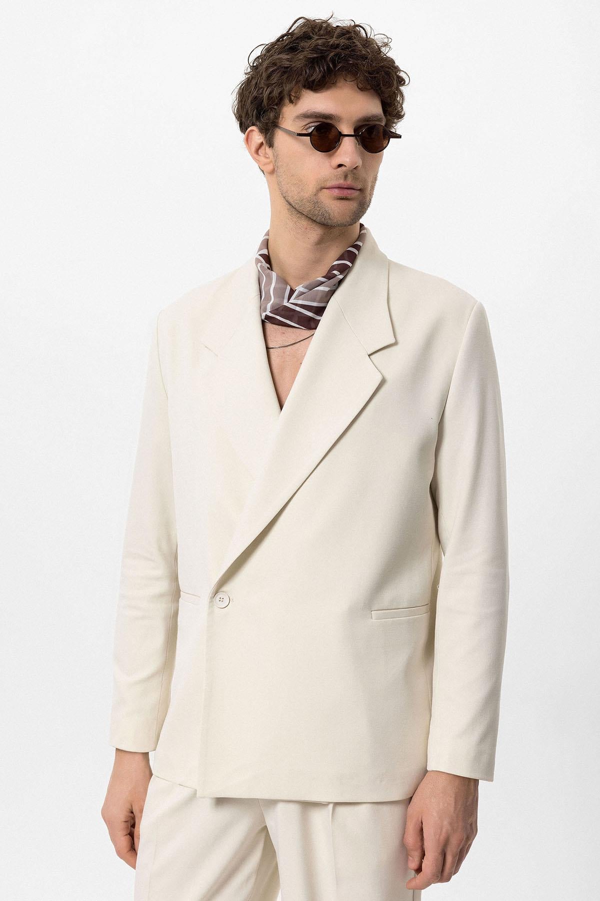 Men's Ecru Double-Breasted Flap Pocket Blazer
